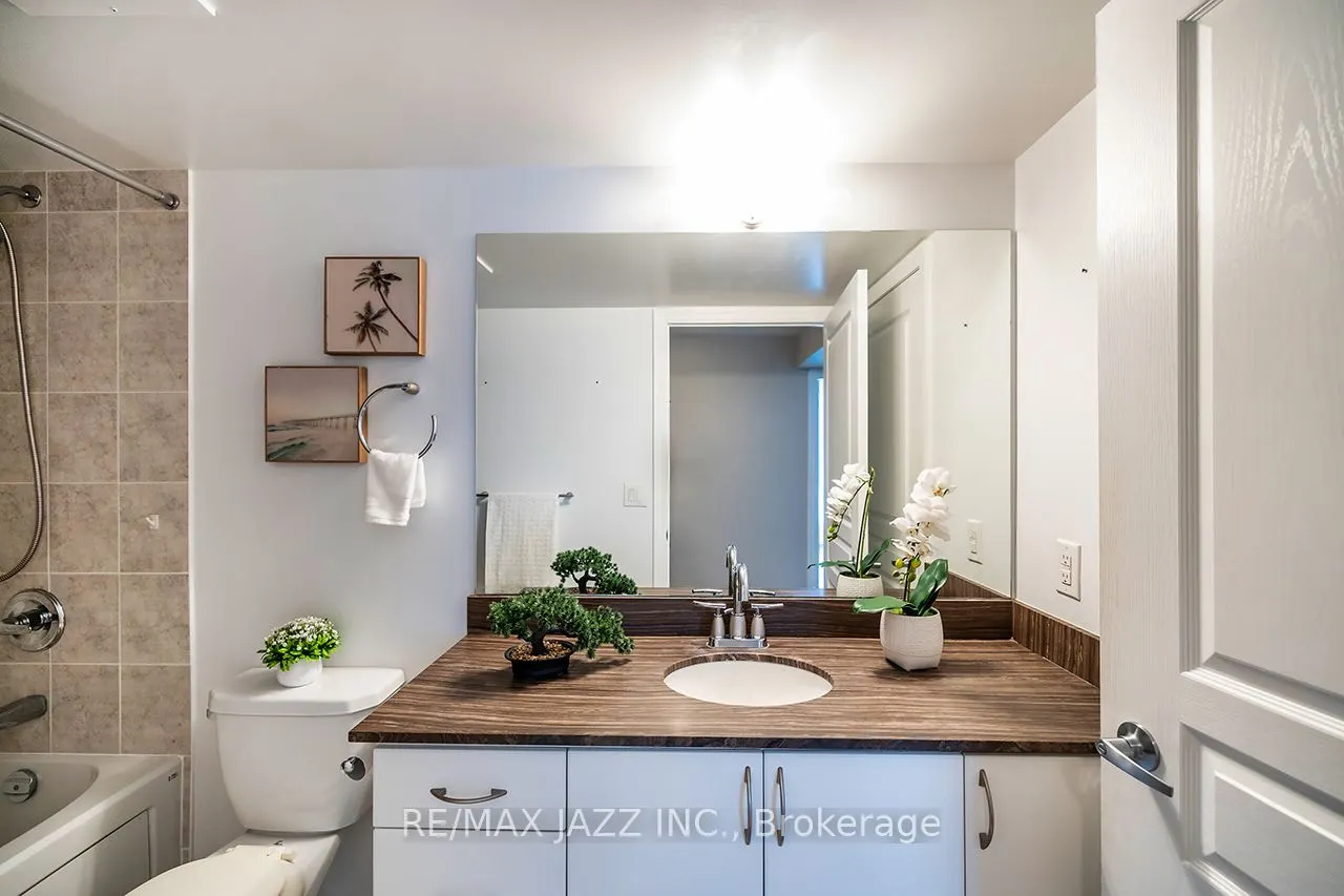 1600 Charles Street, #612