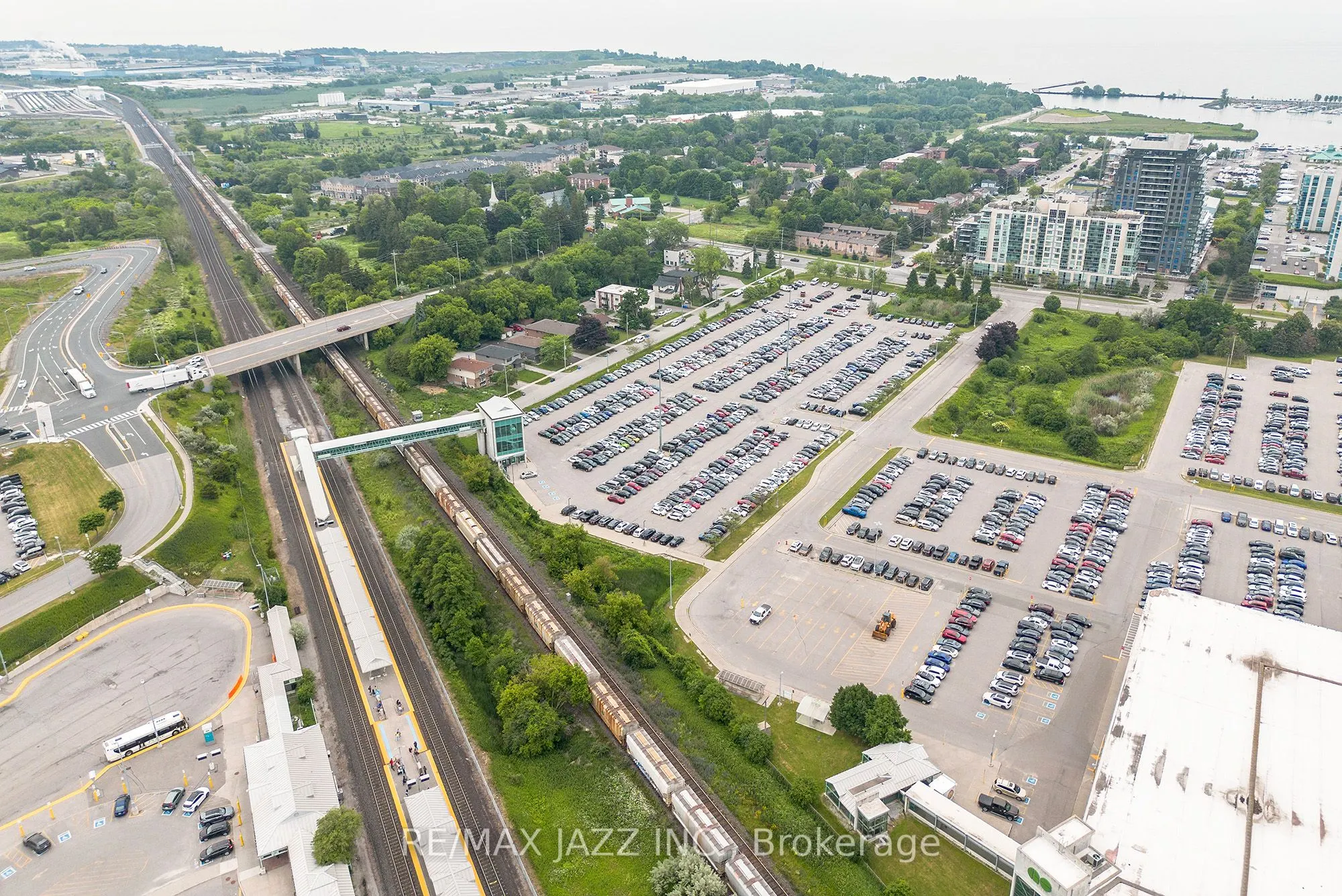 1600 Charles Street, #612