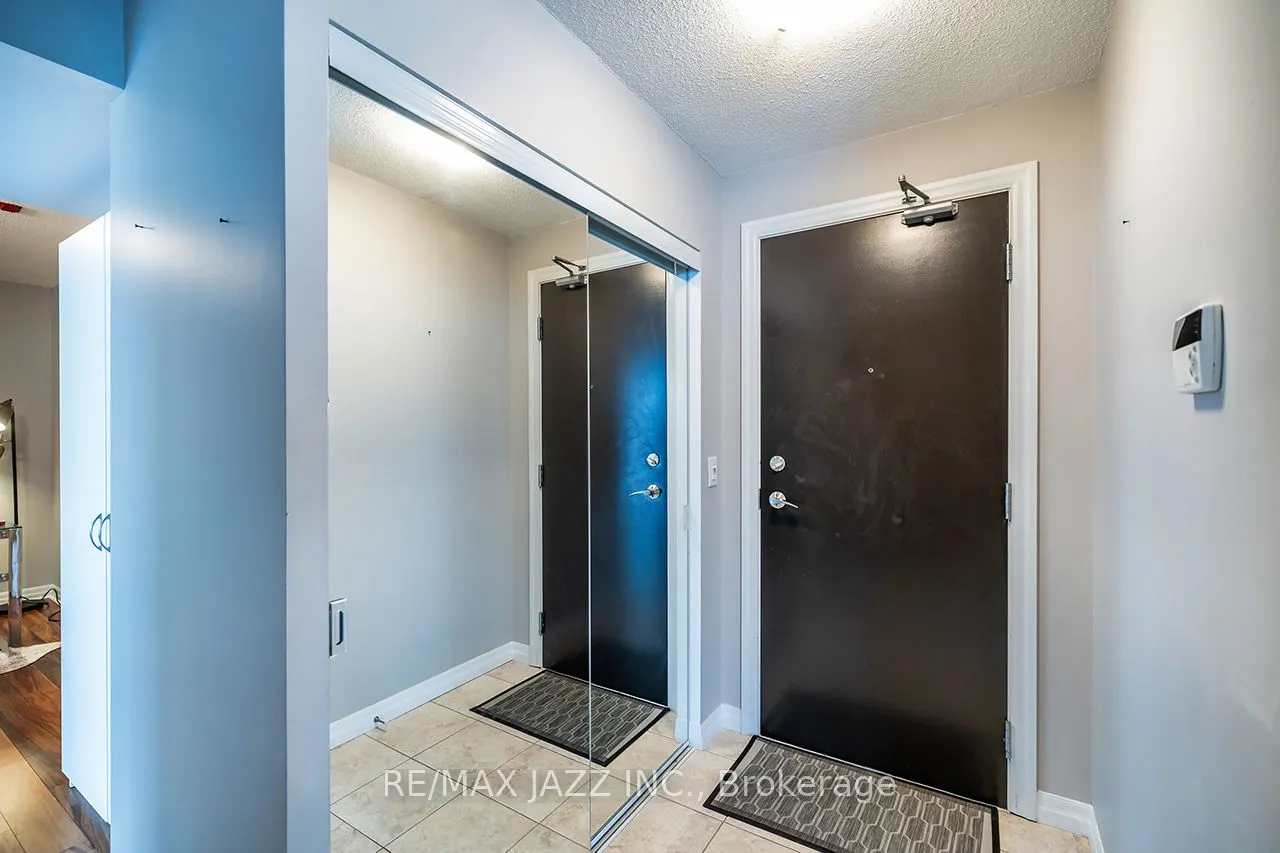1600 Charles Street, #612