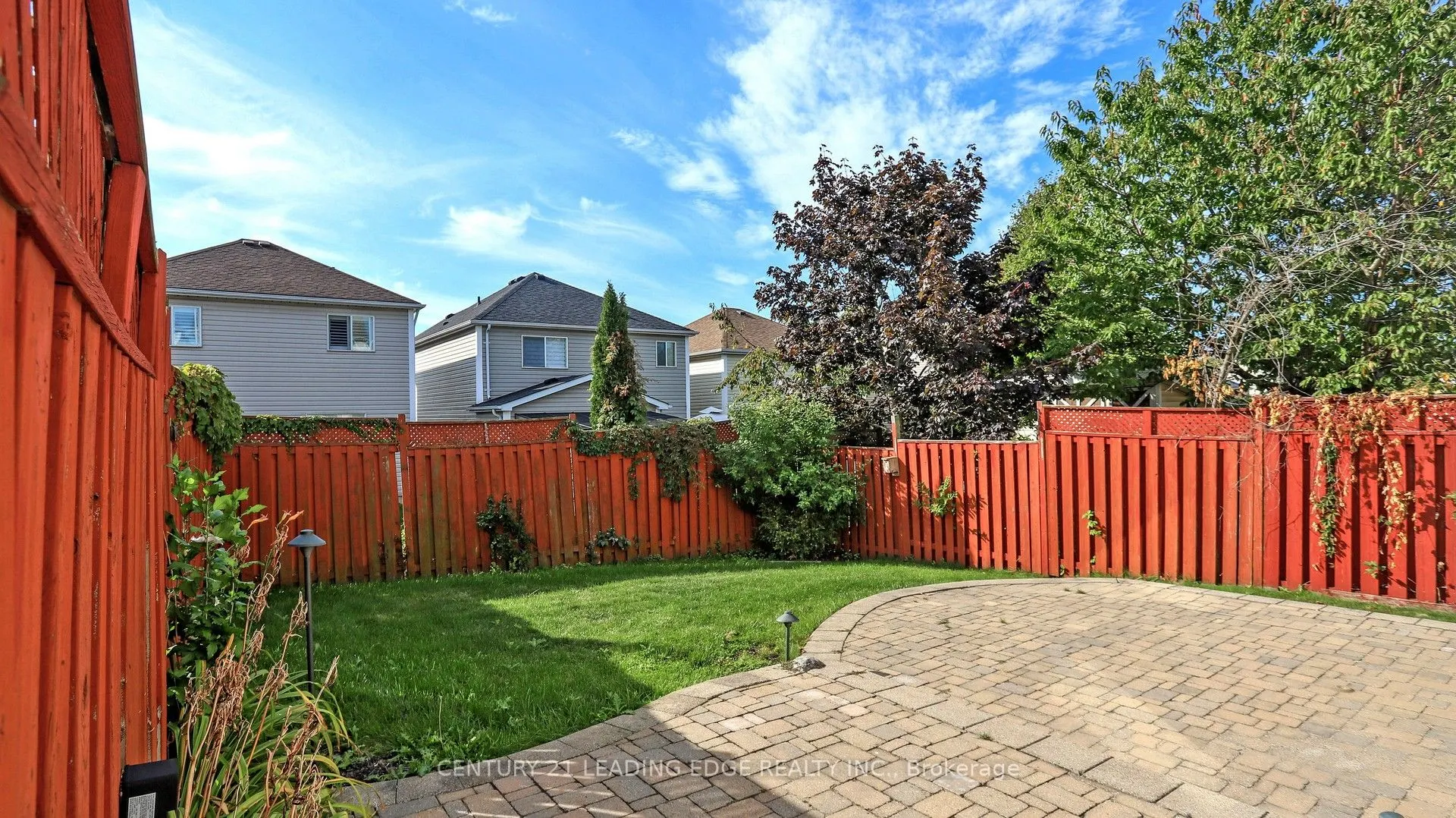 929 Glenbourne Court