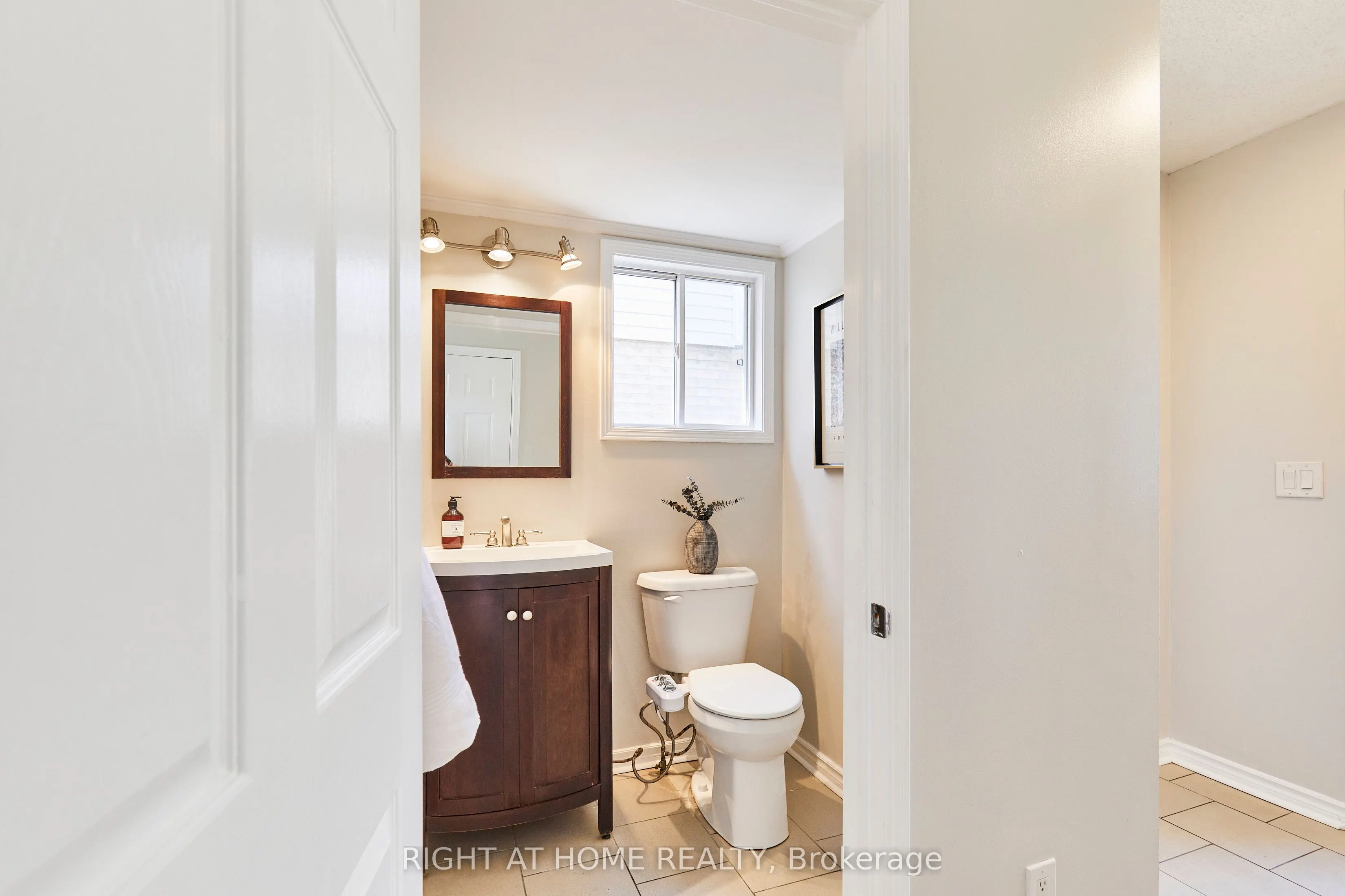 1307 Andover Drive