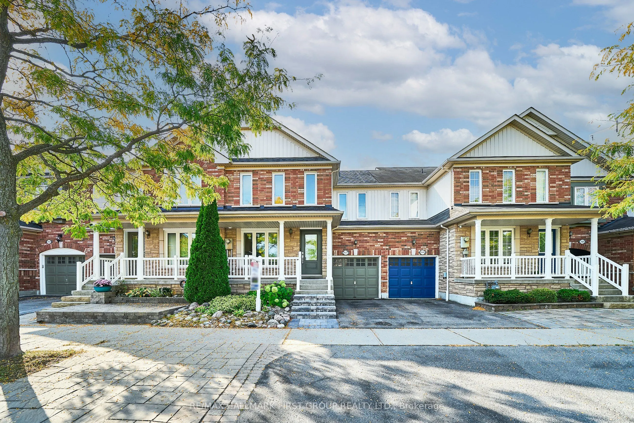 1505 Avonmore Square