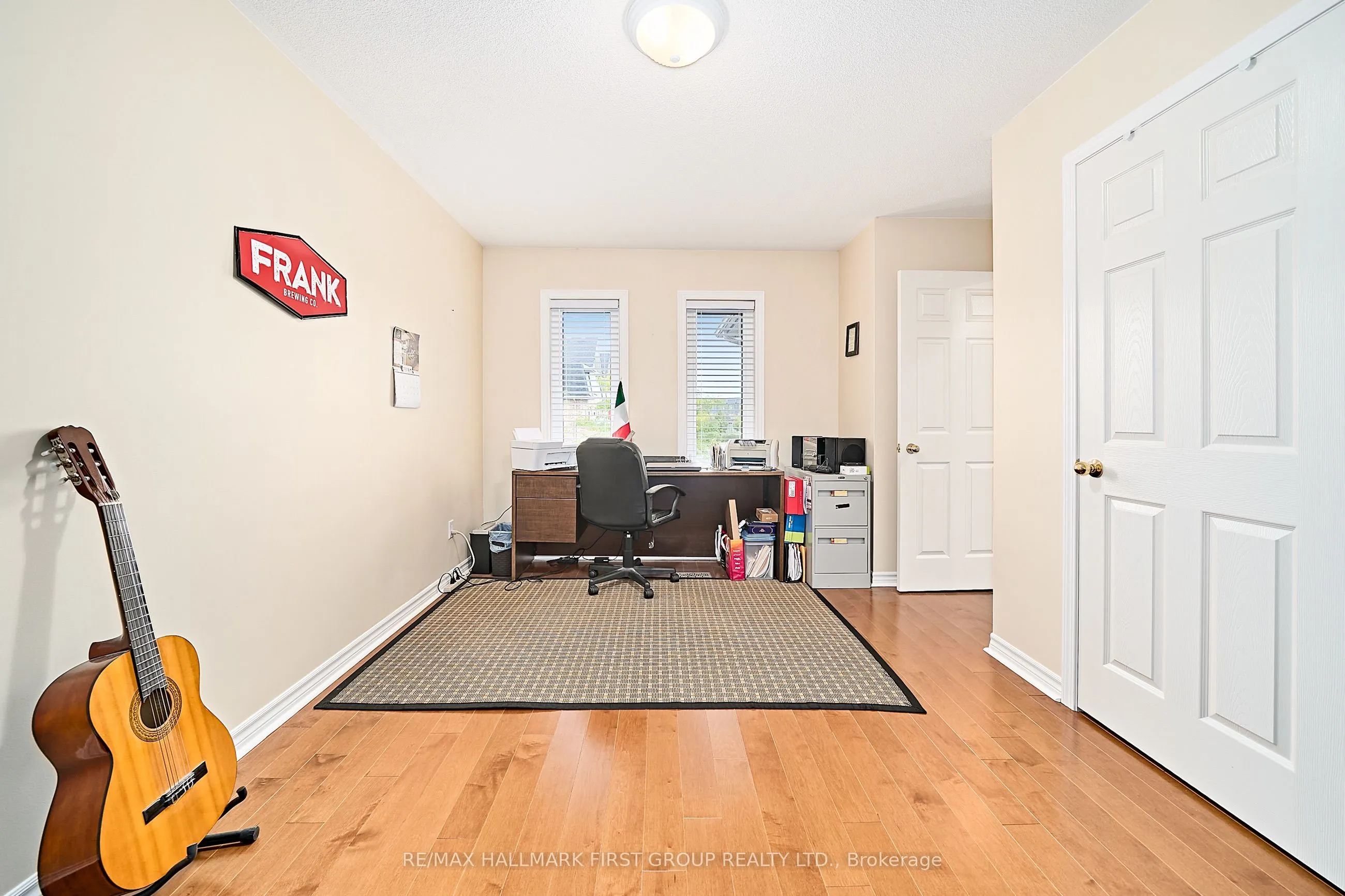 1505 Avonmore Square