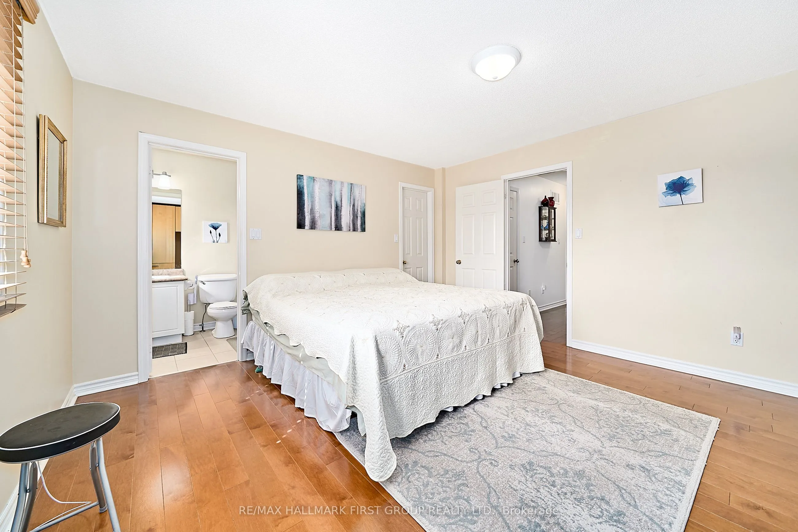 1505 Avonmore Square