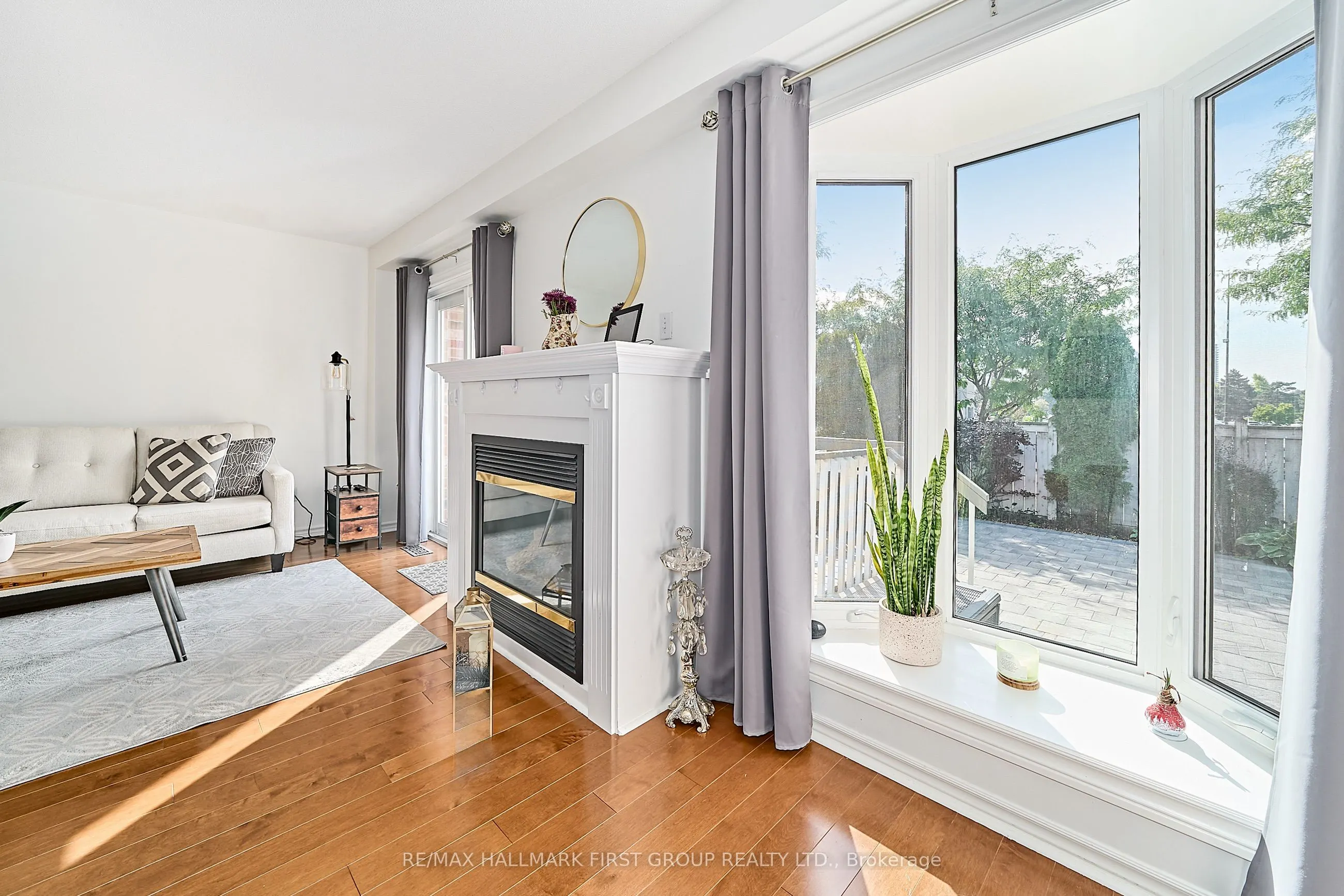 1505 Avonmore Square