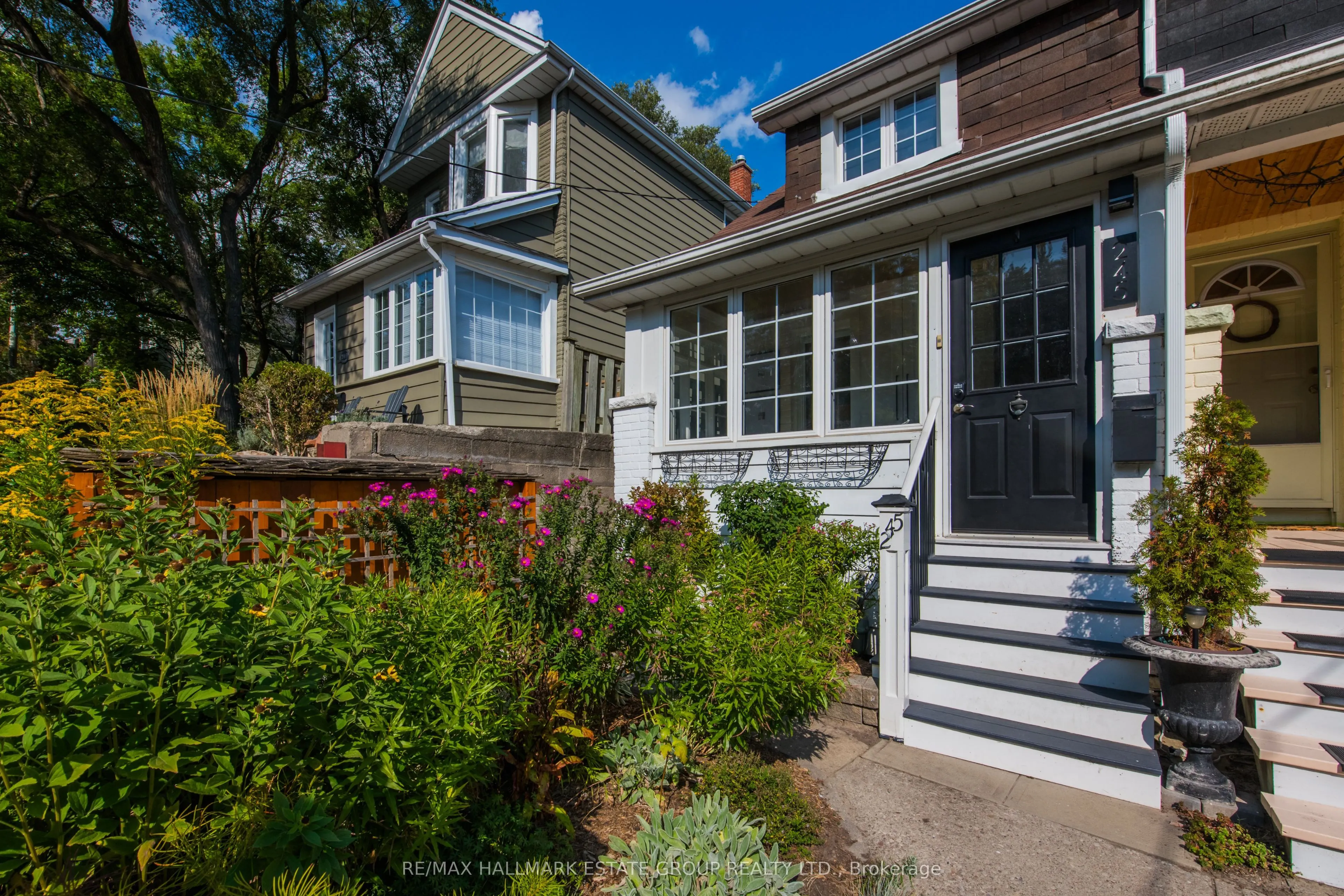 245 Kenilworth Avenue