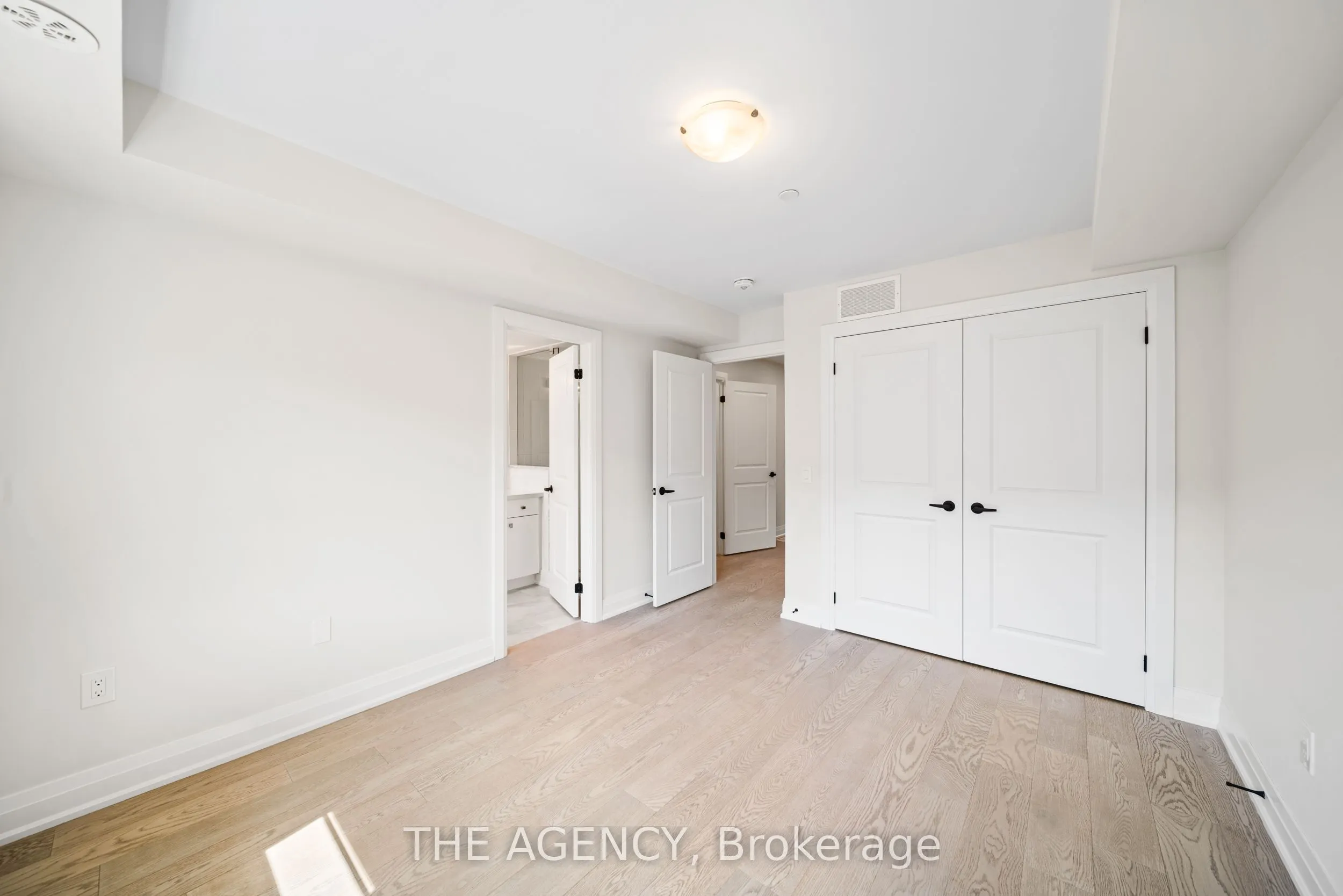 14 Marret Lane, #23