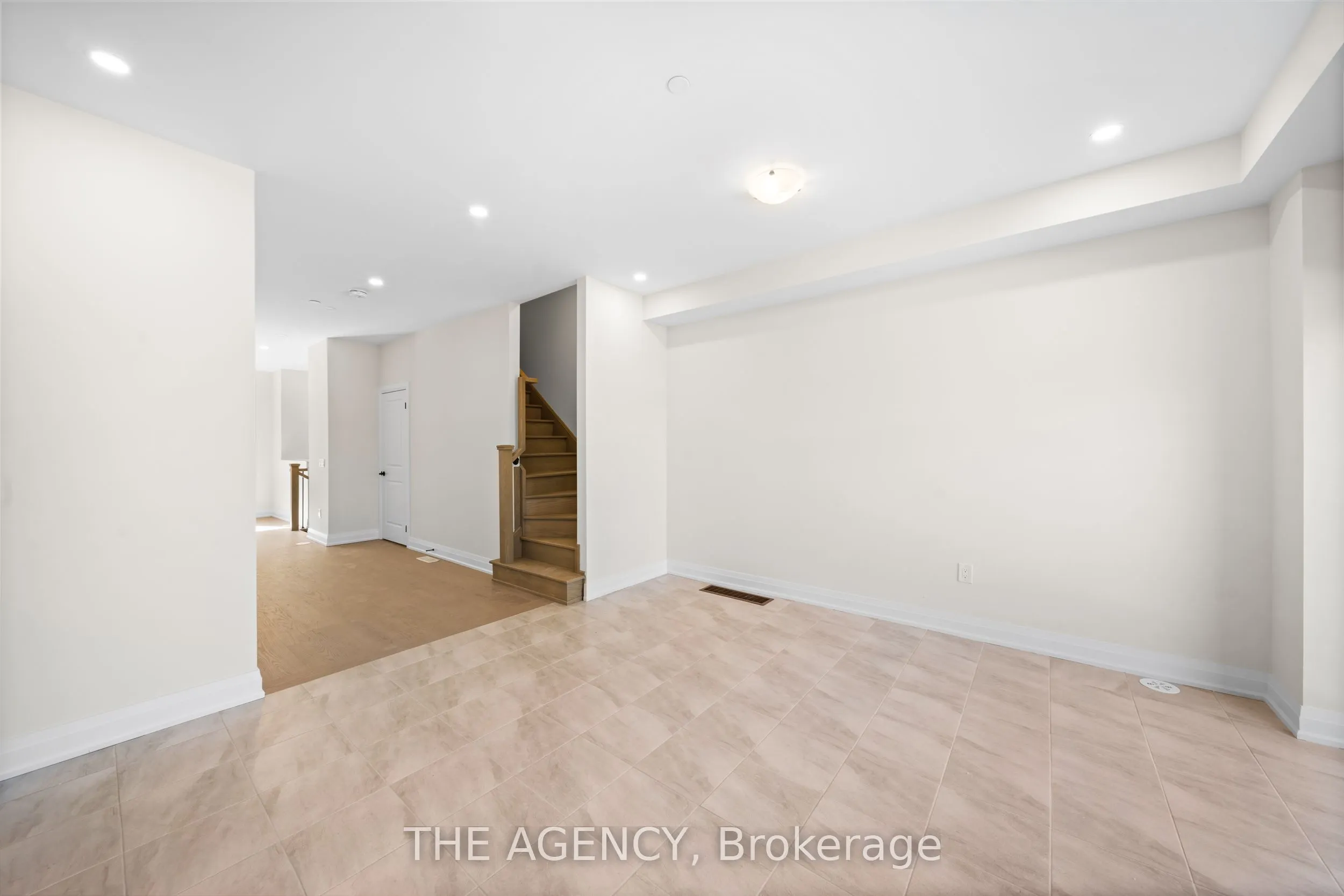 22 Marret Lane
