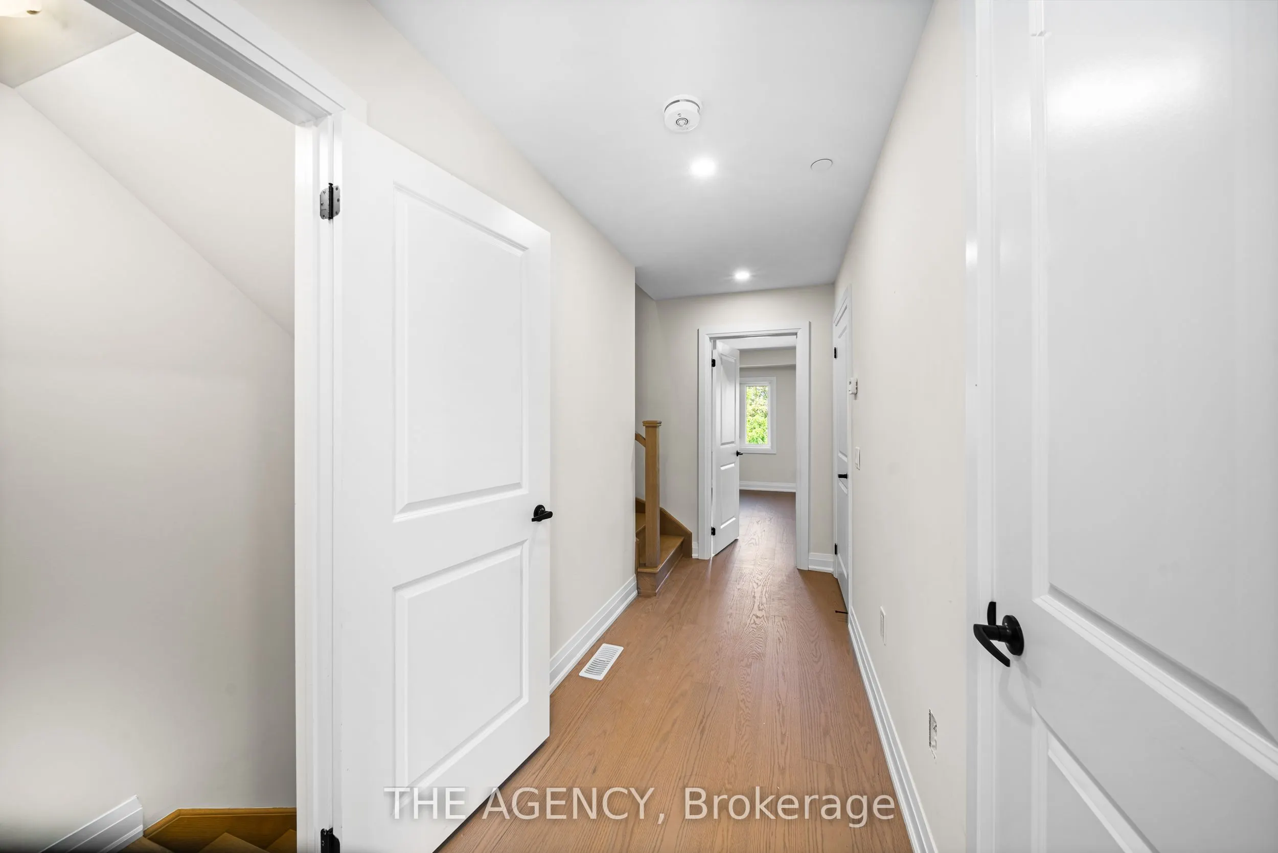 22 Marret Lane