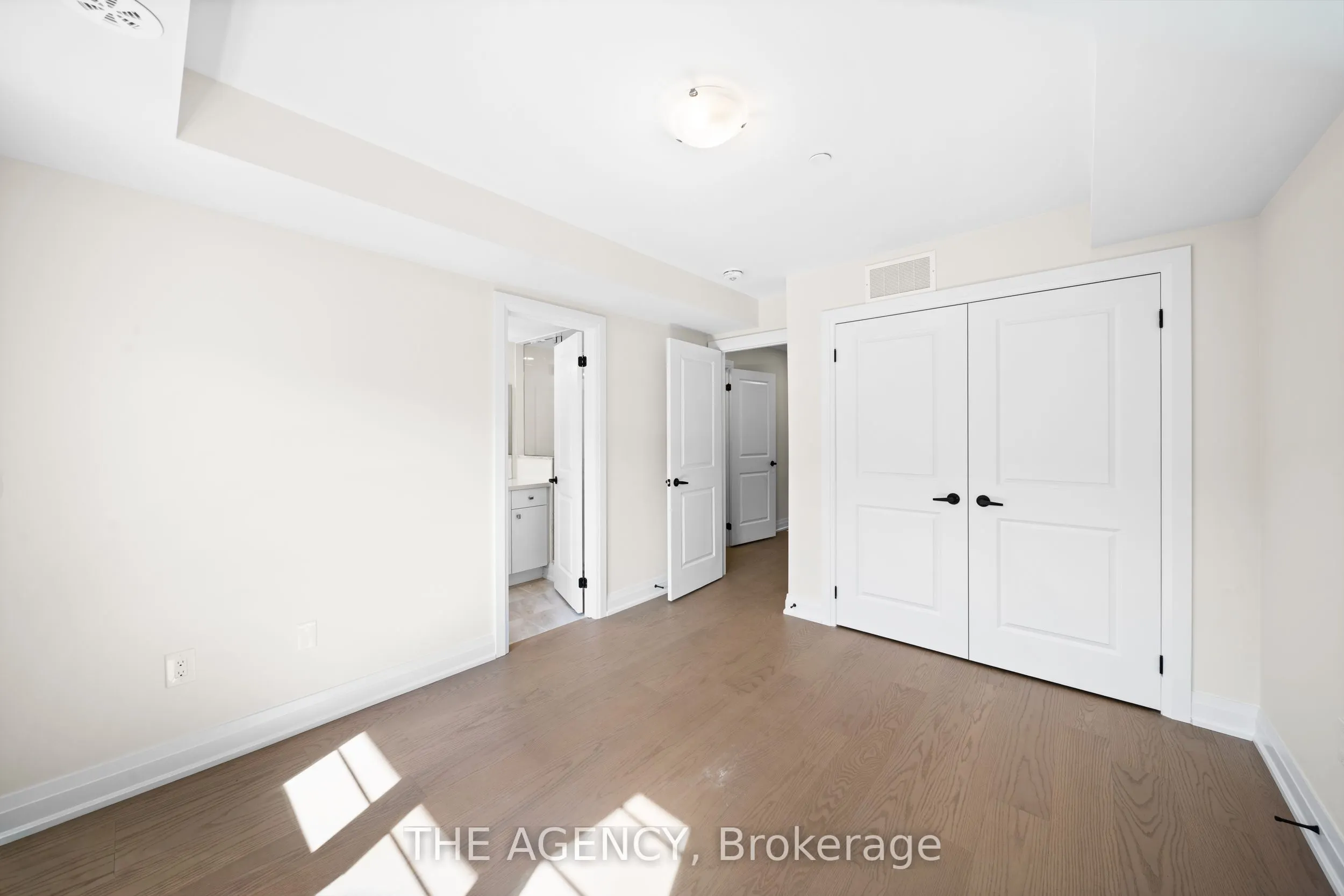 22 Marret Lane