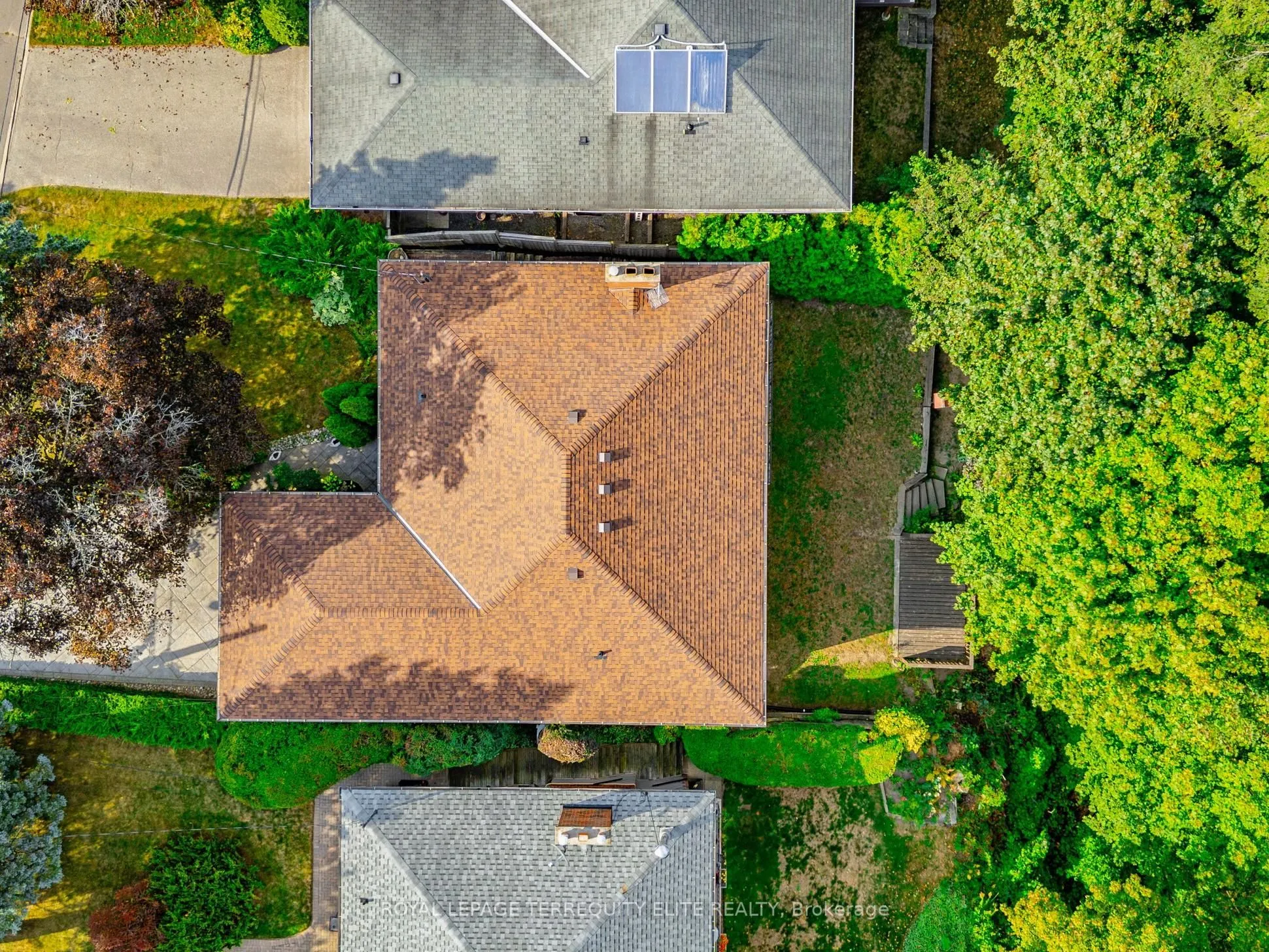 52 Landfair Crescent