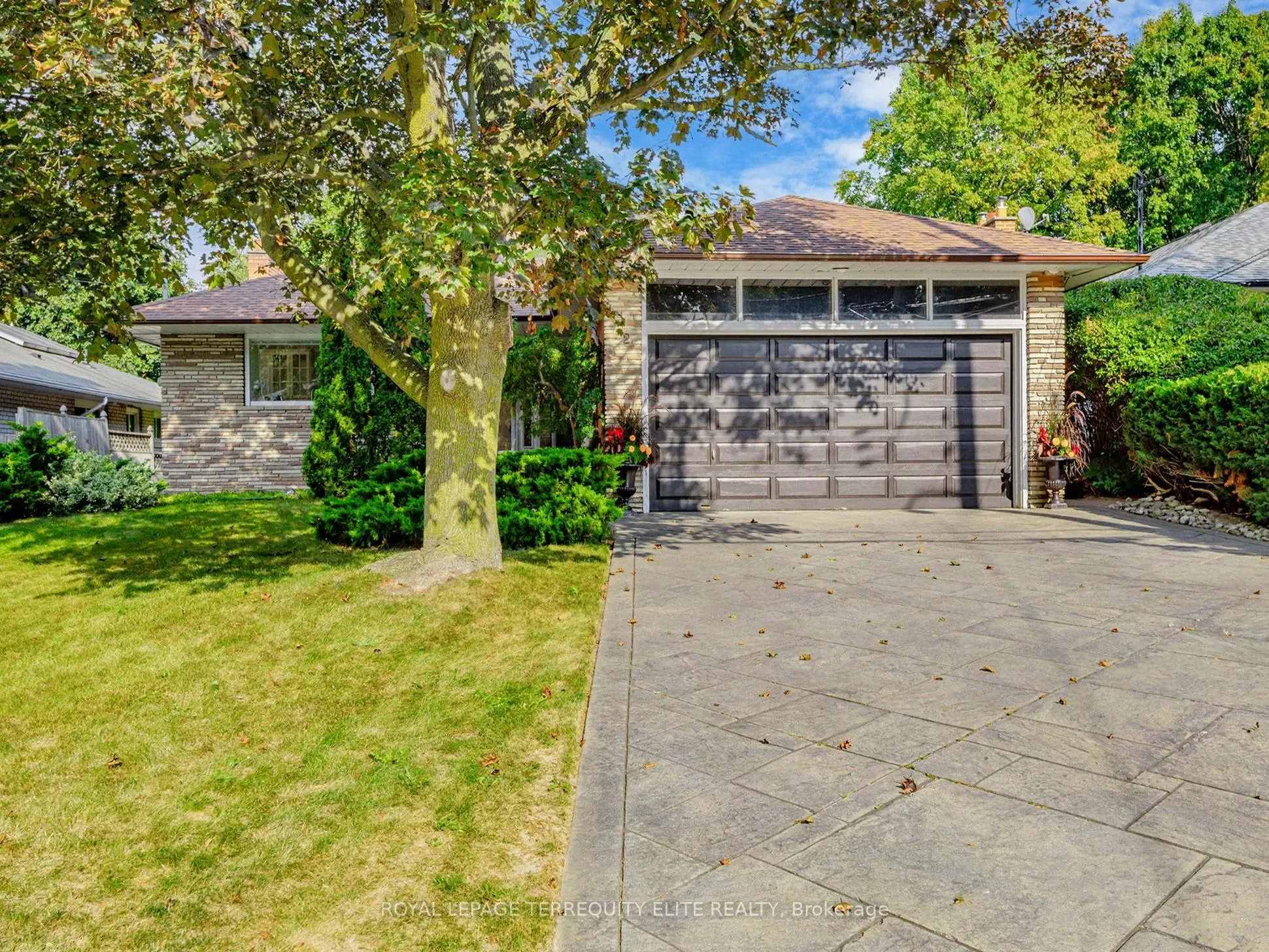 52 Landfair Crescent