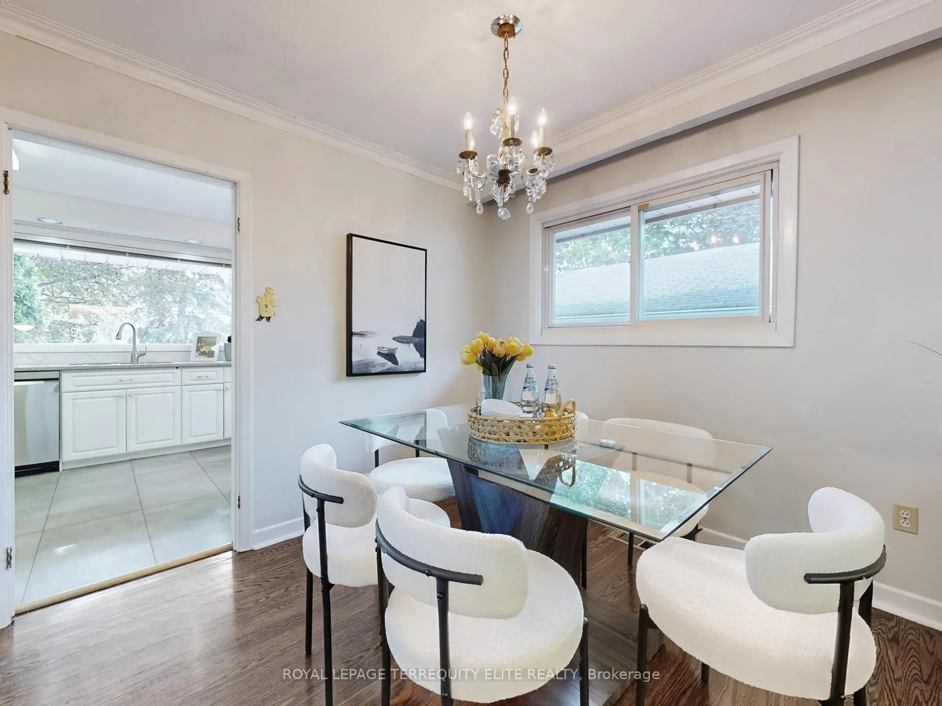 52 Landfair Crescent