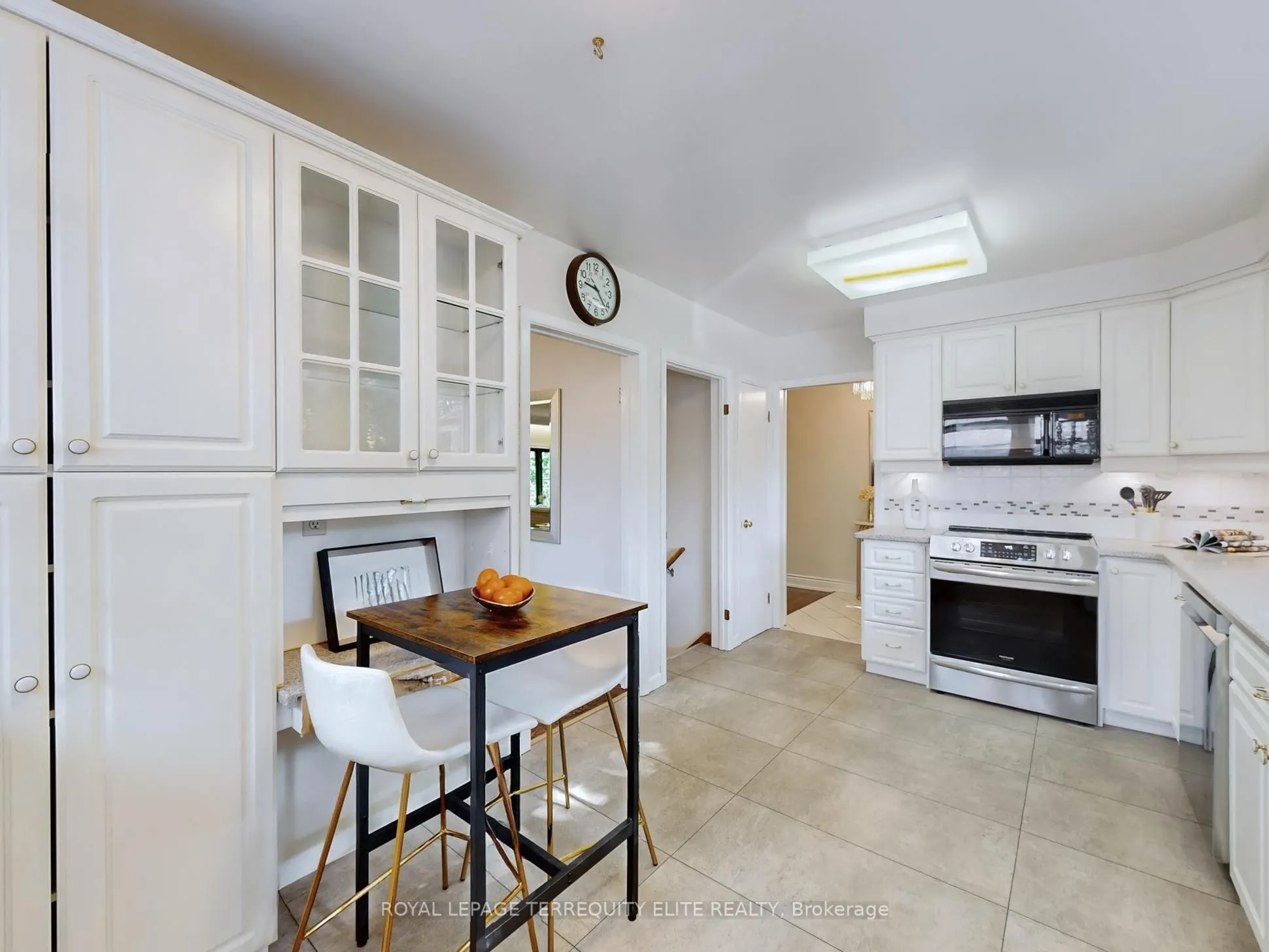 52 Landfair Crescent