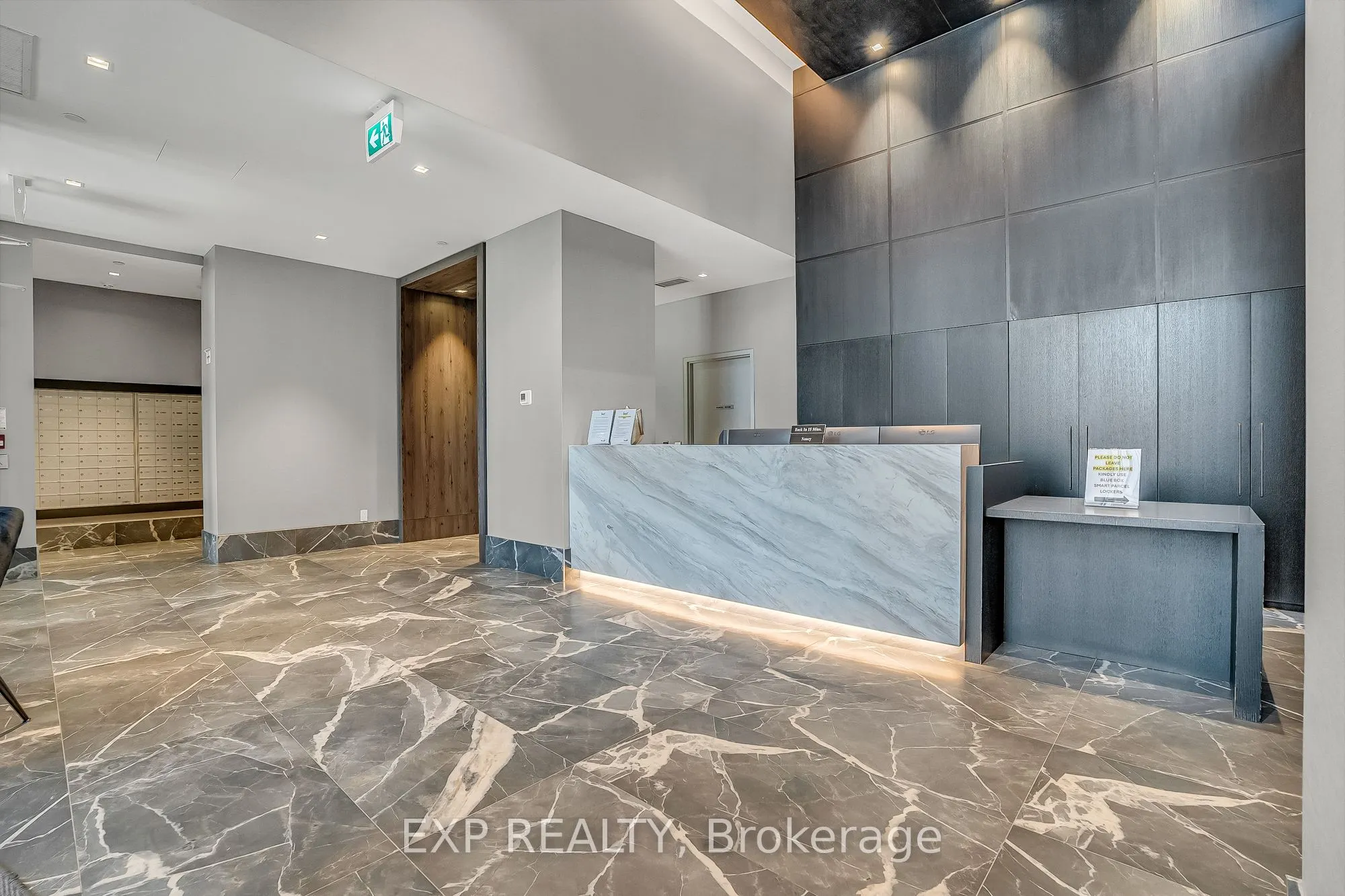 286 Main Street, #1604