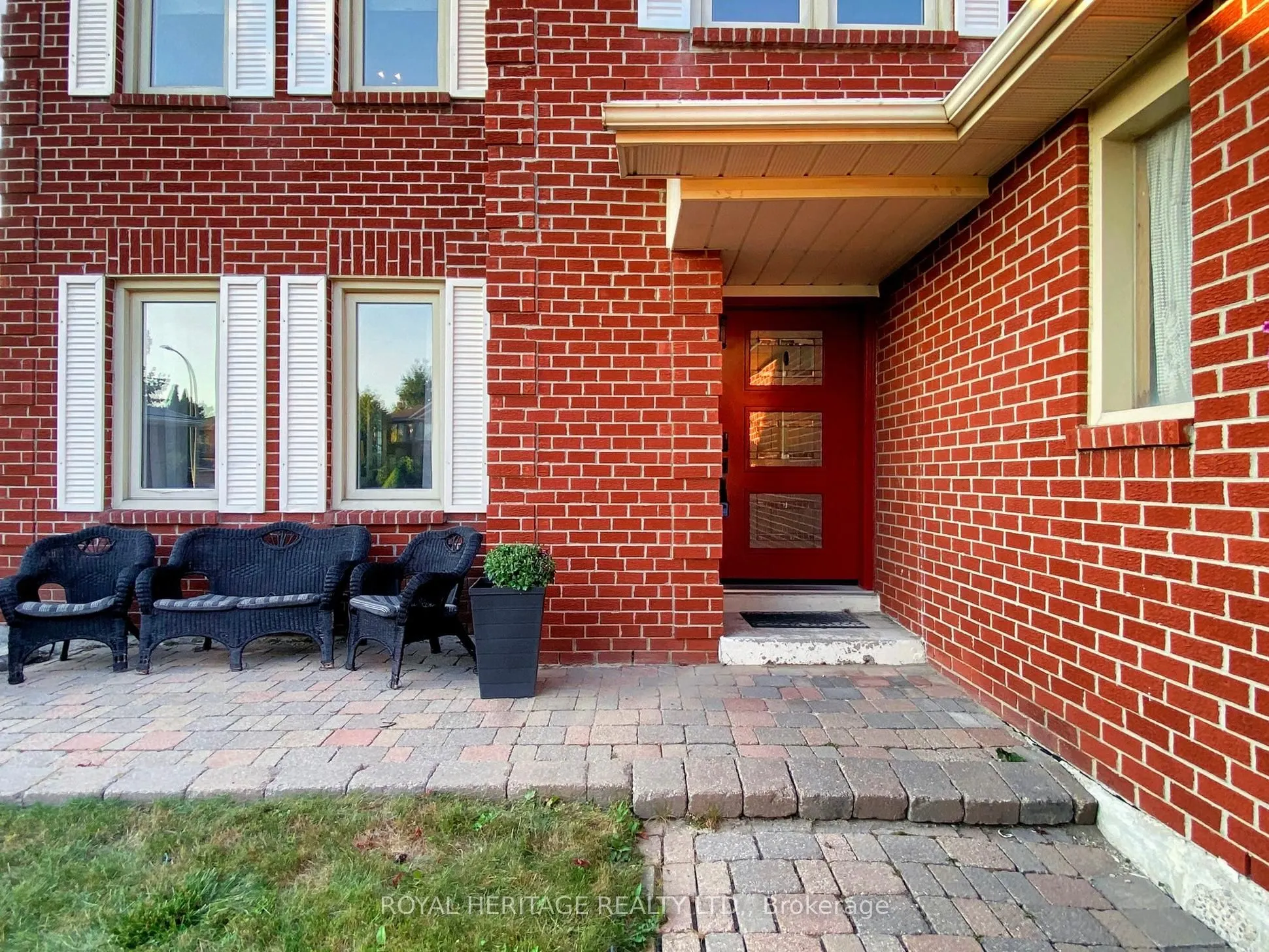 138 William Stephenson Drive