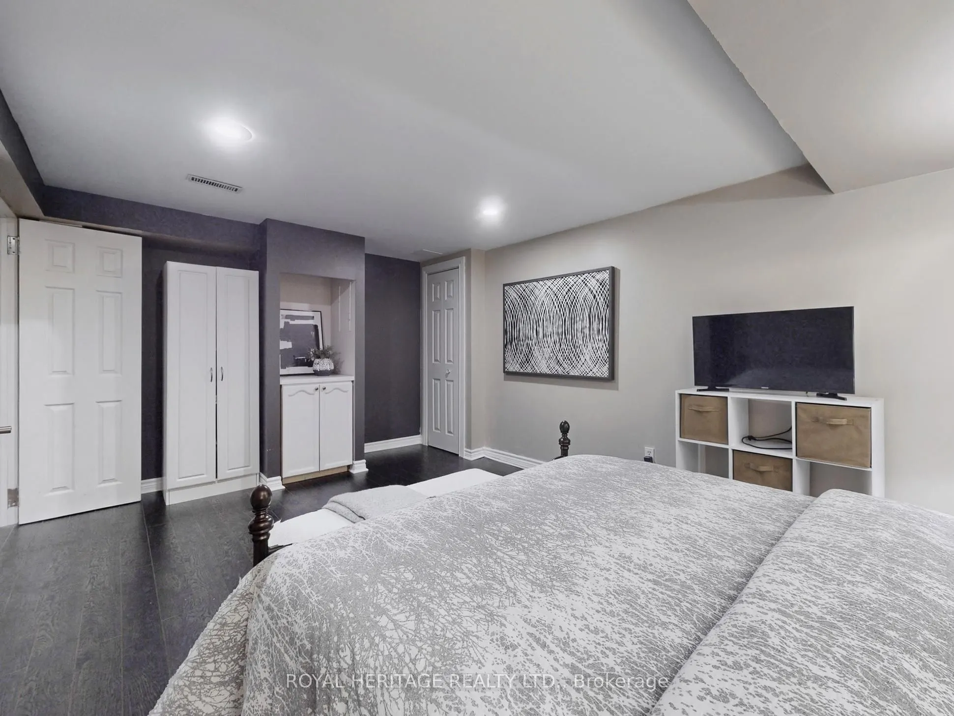 138 William Stephenson Drive
