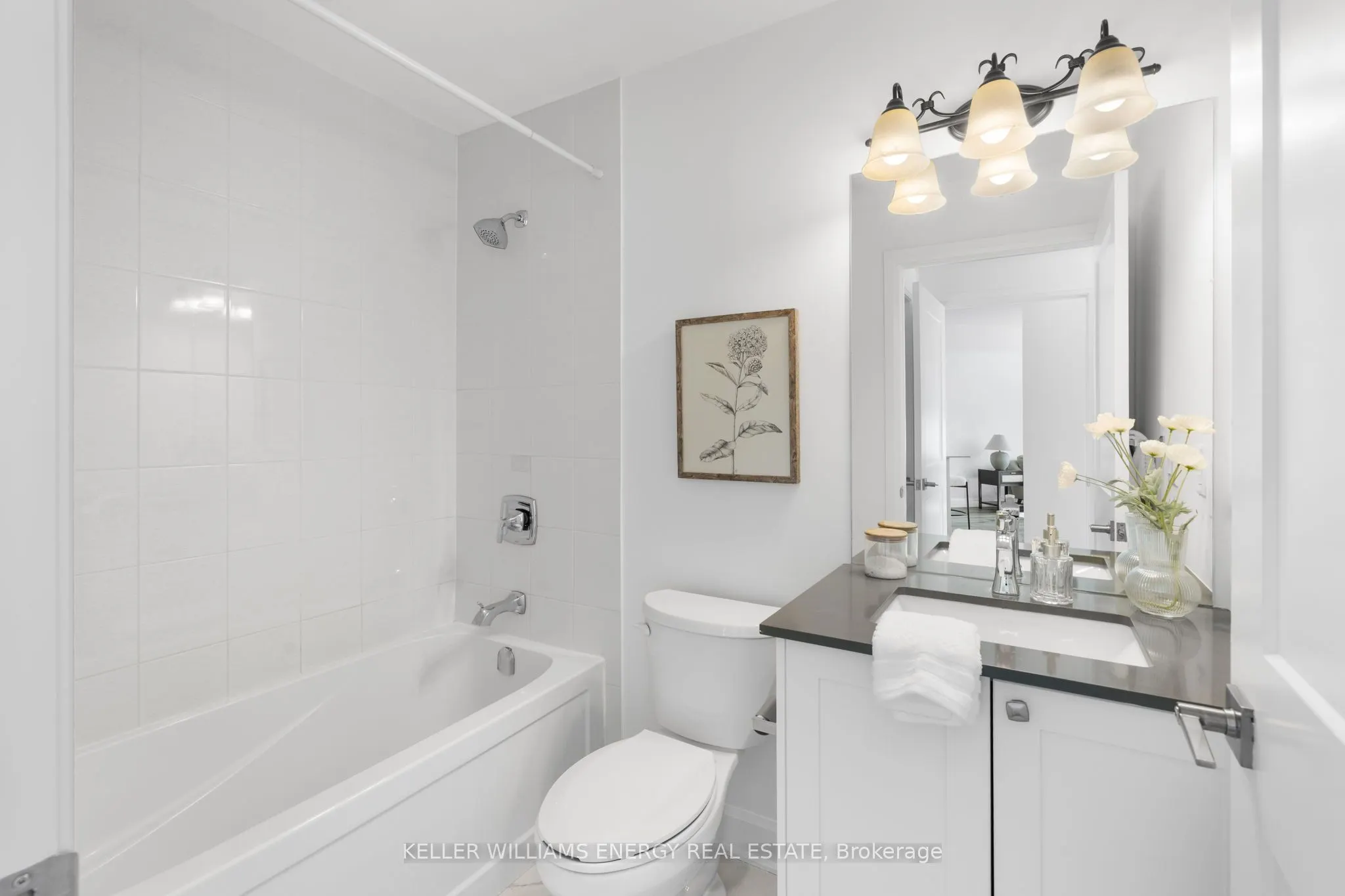 50 Lakebreeze Drive, #106