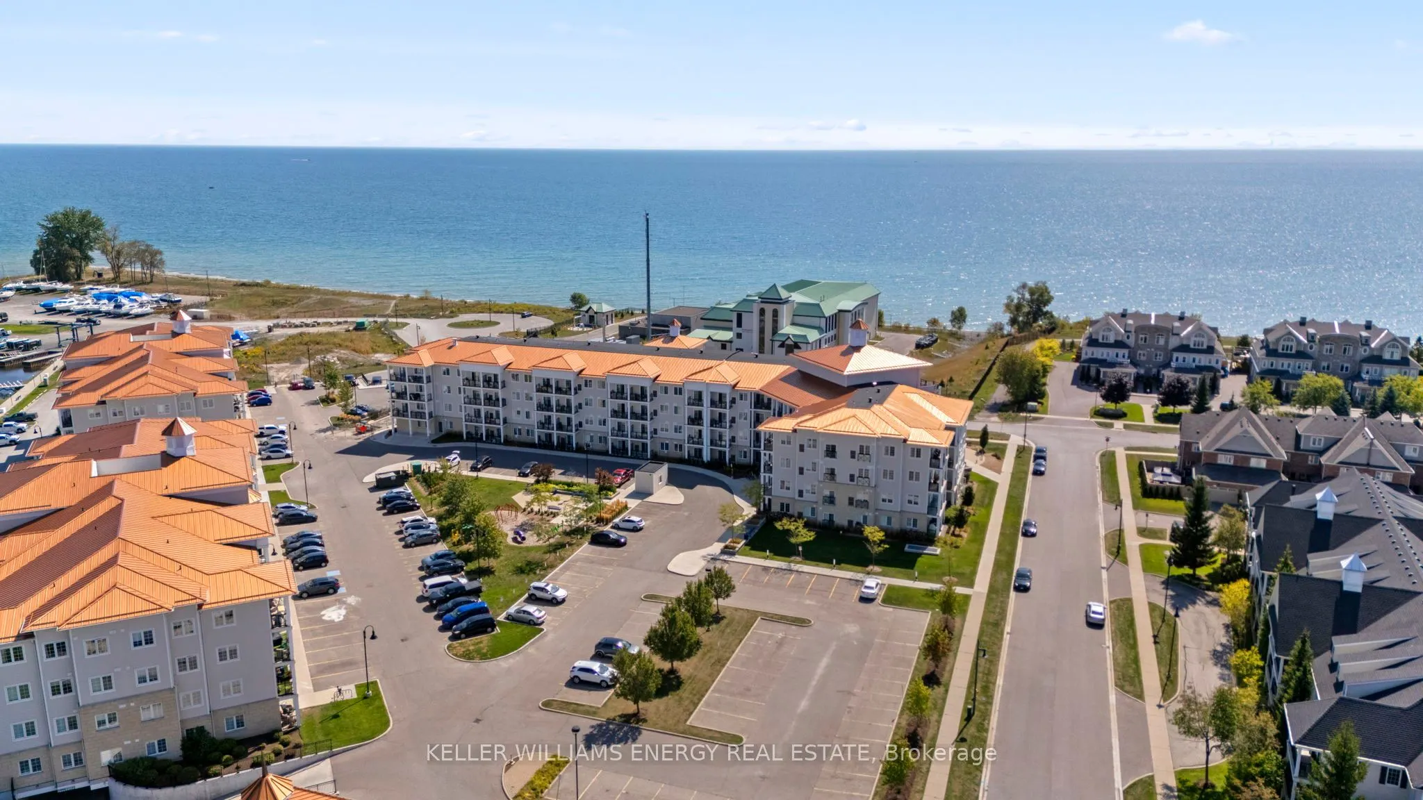 50 Lakebreeze Drive, #106