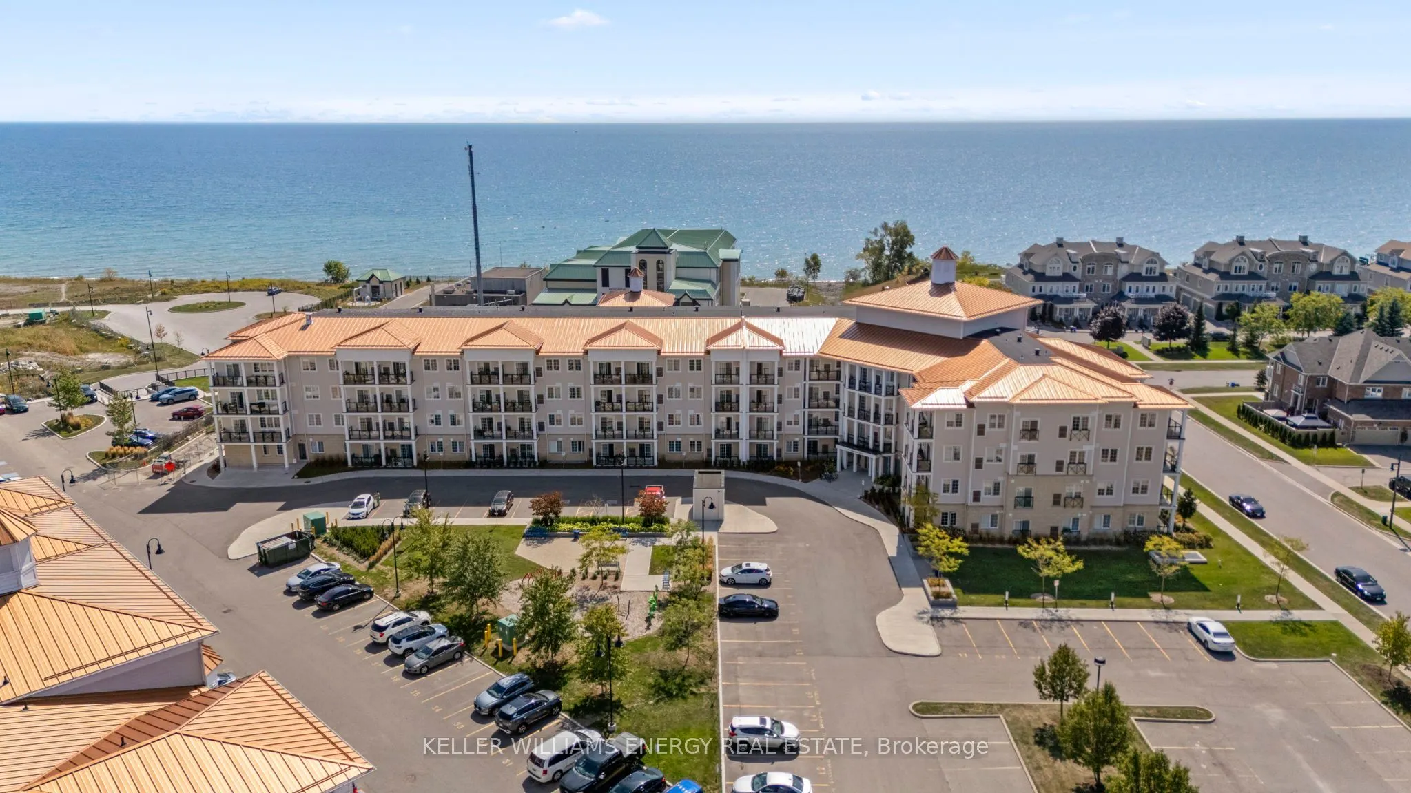 50 Lakebreeze Drive, #106