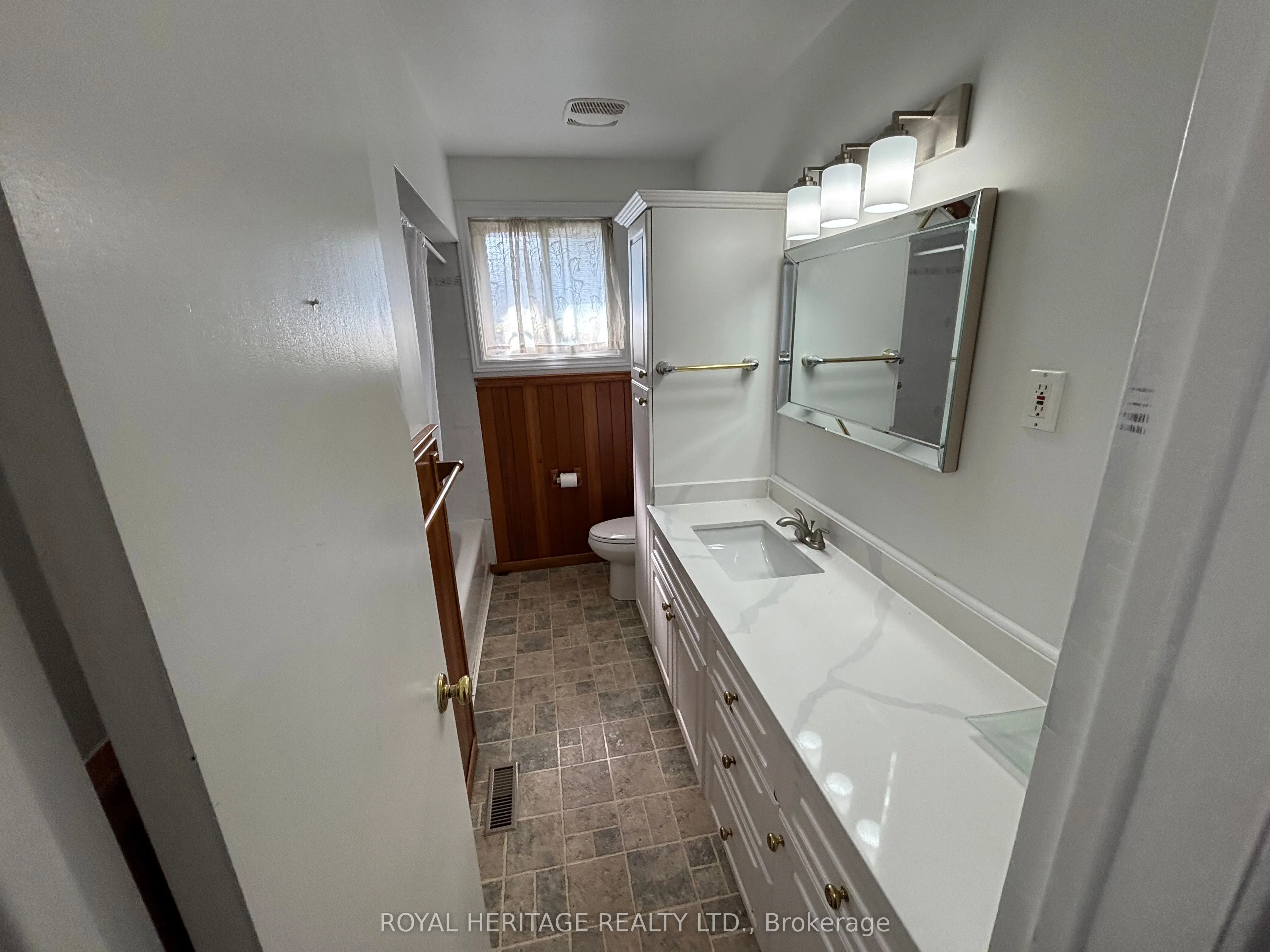 536 Farewell Street