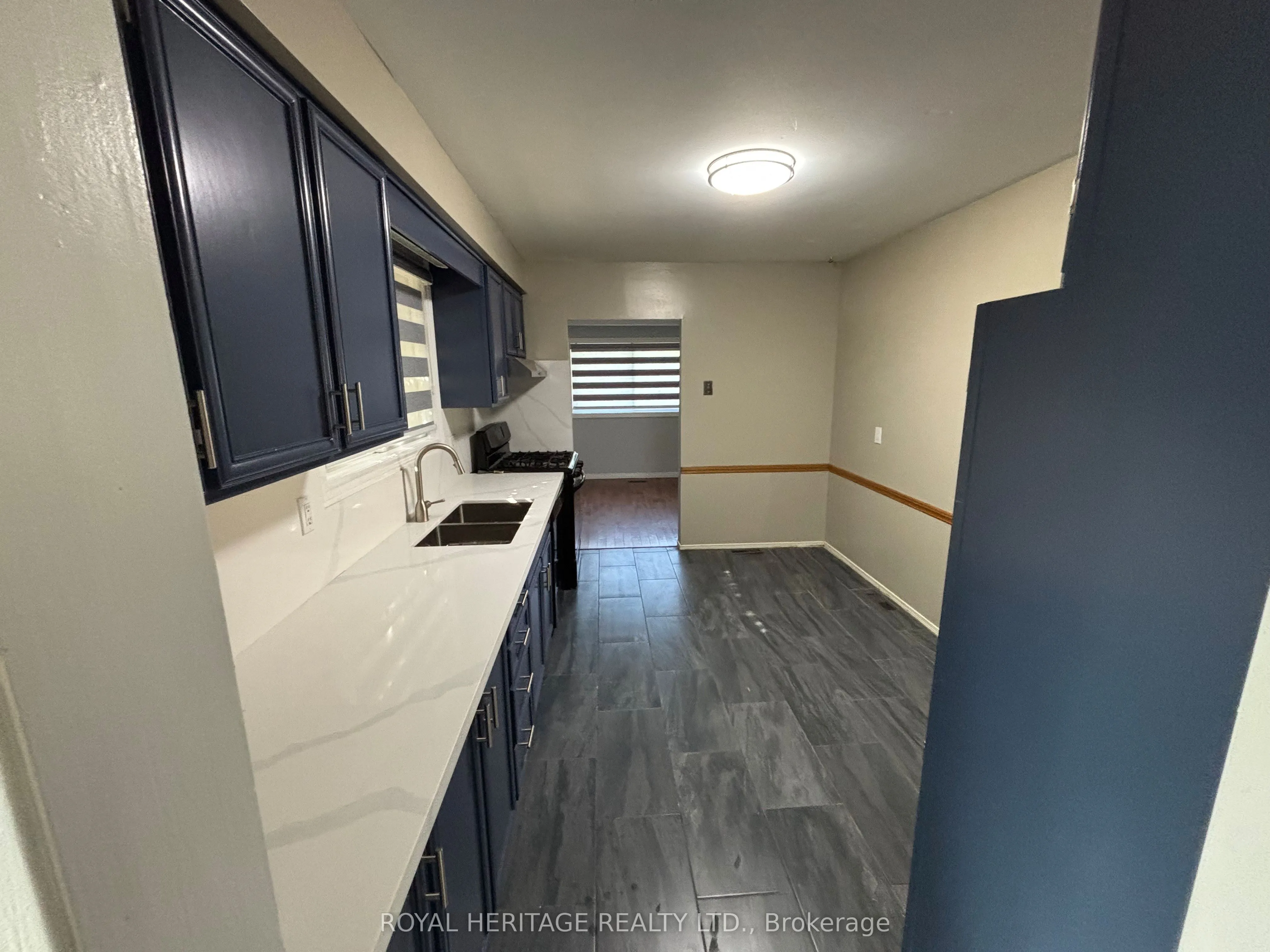 536 Farewell Street