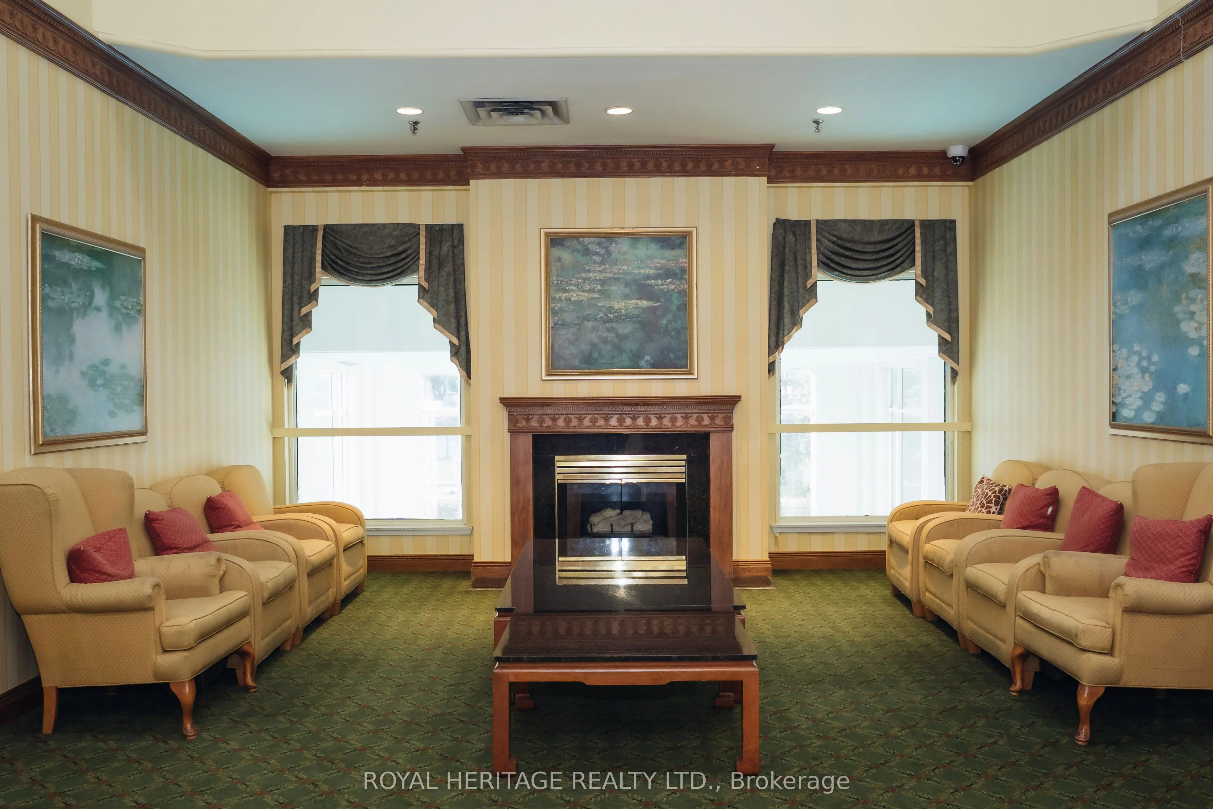 400 Mclevin Avenue, #704