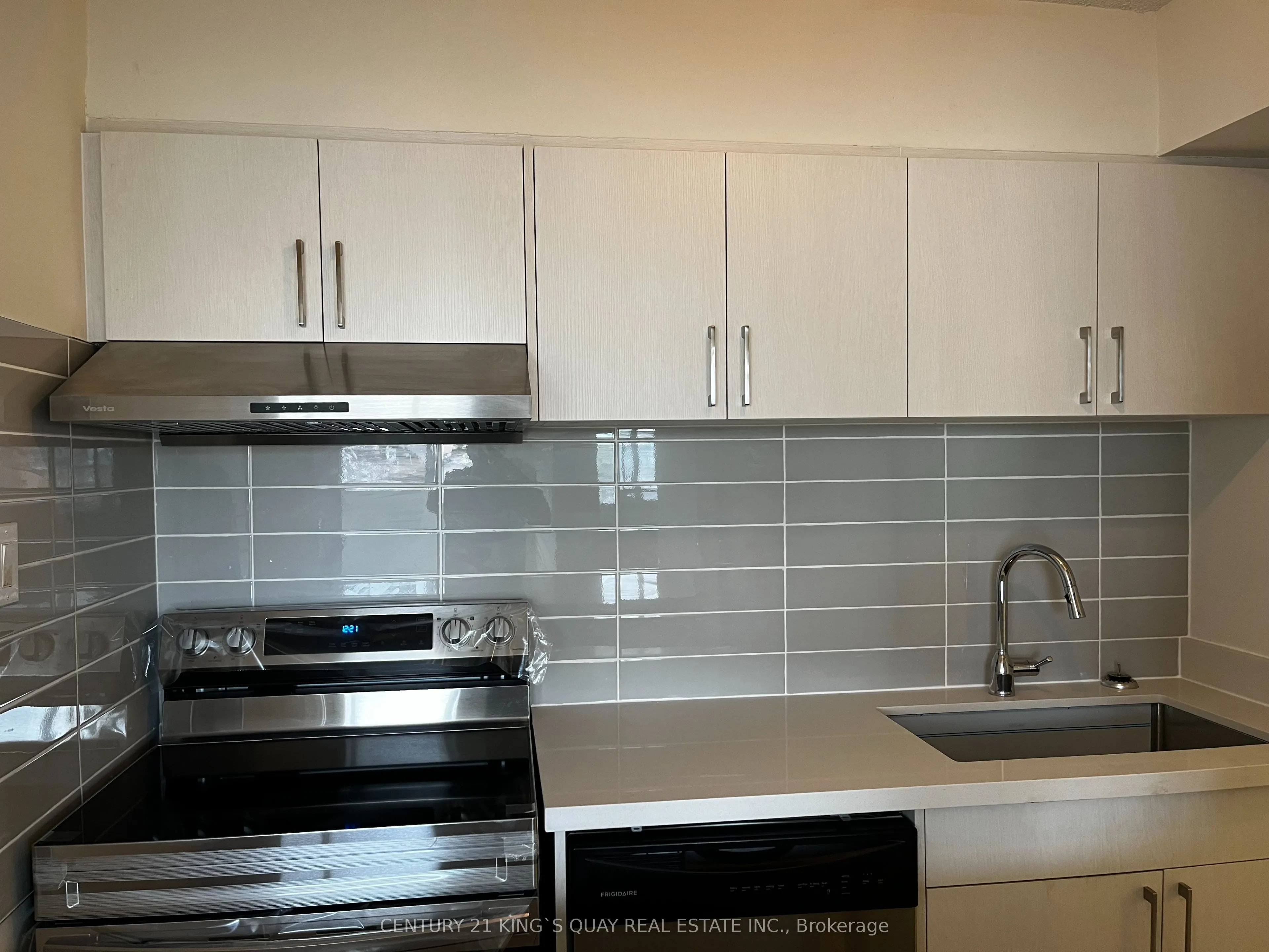 40 Bay Mills Boulevard, #409