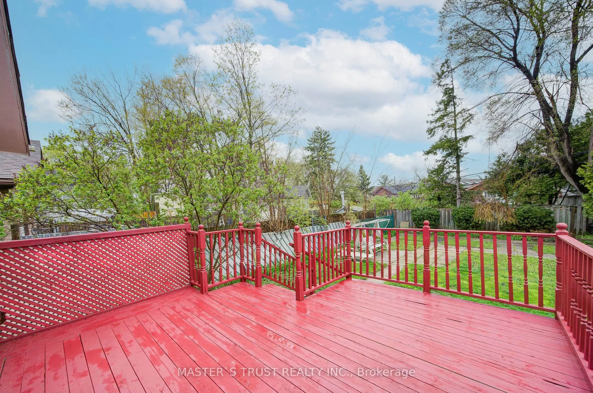 30 Deerfield Road