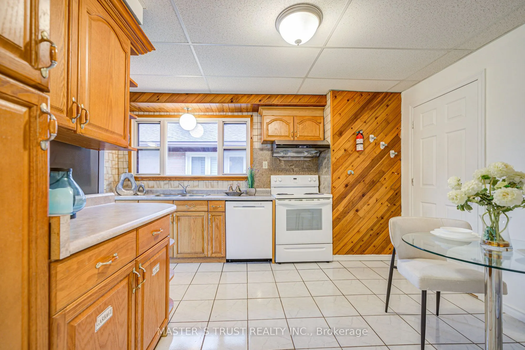 30 Deerfield Road