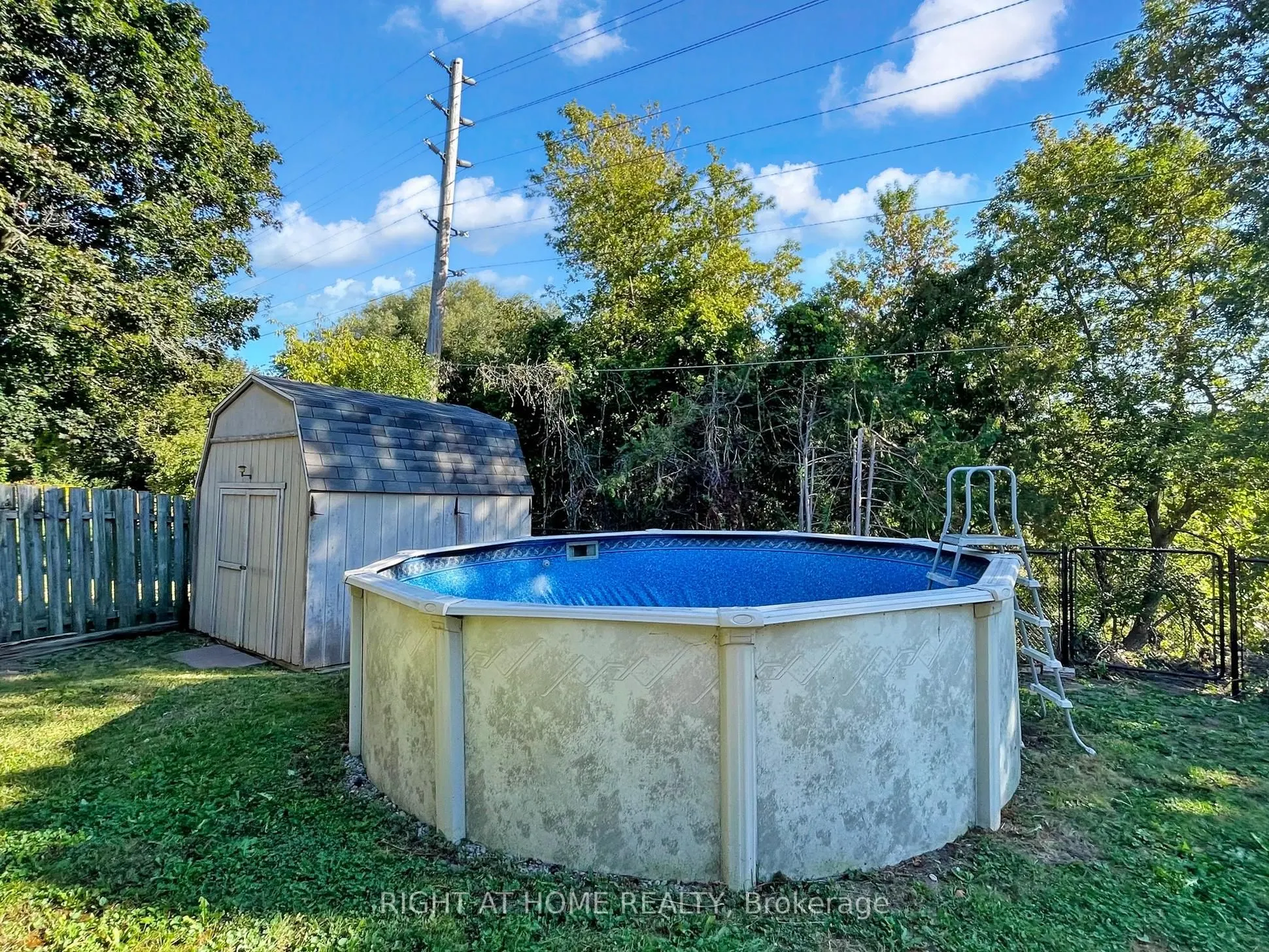 2 Hetherington Drive
