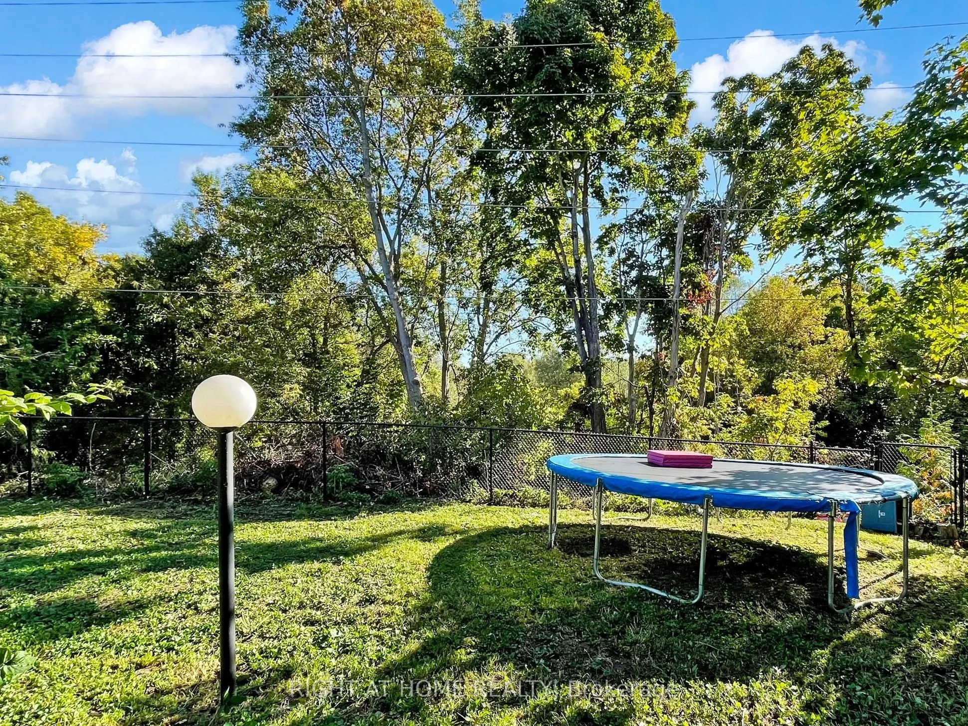 2 Hetherington Drive