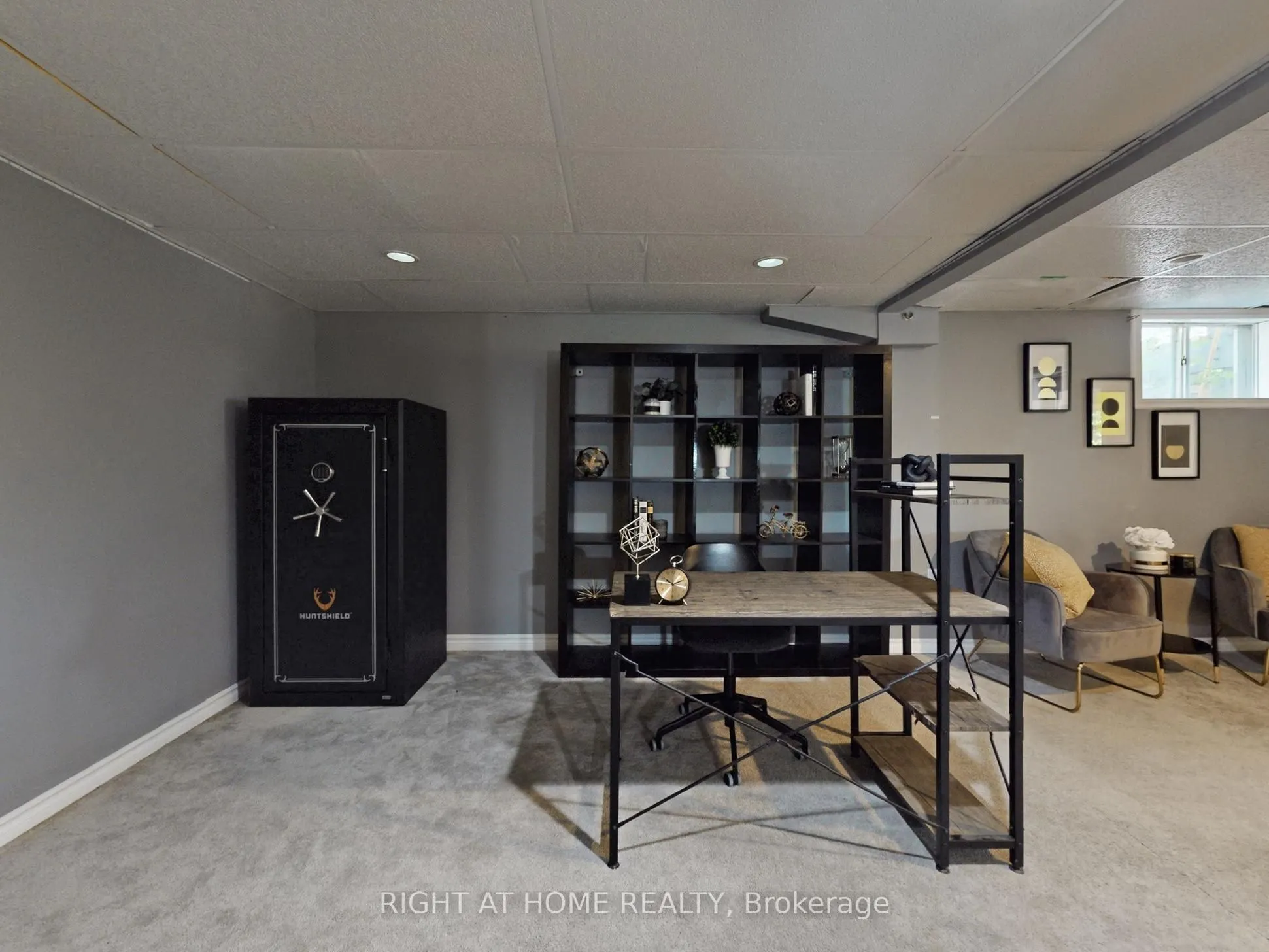 2 Hetherington Drive