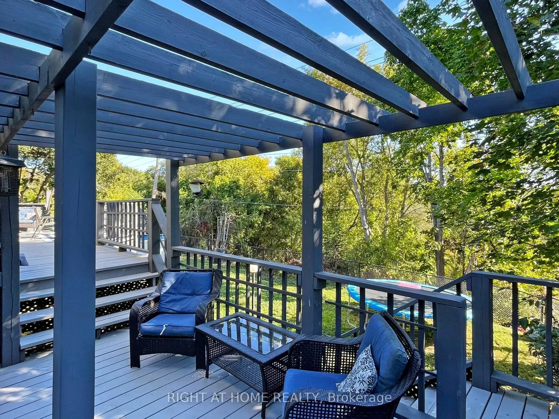 2 Hetherington Drive