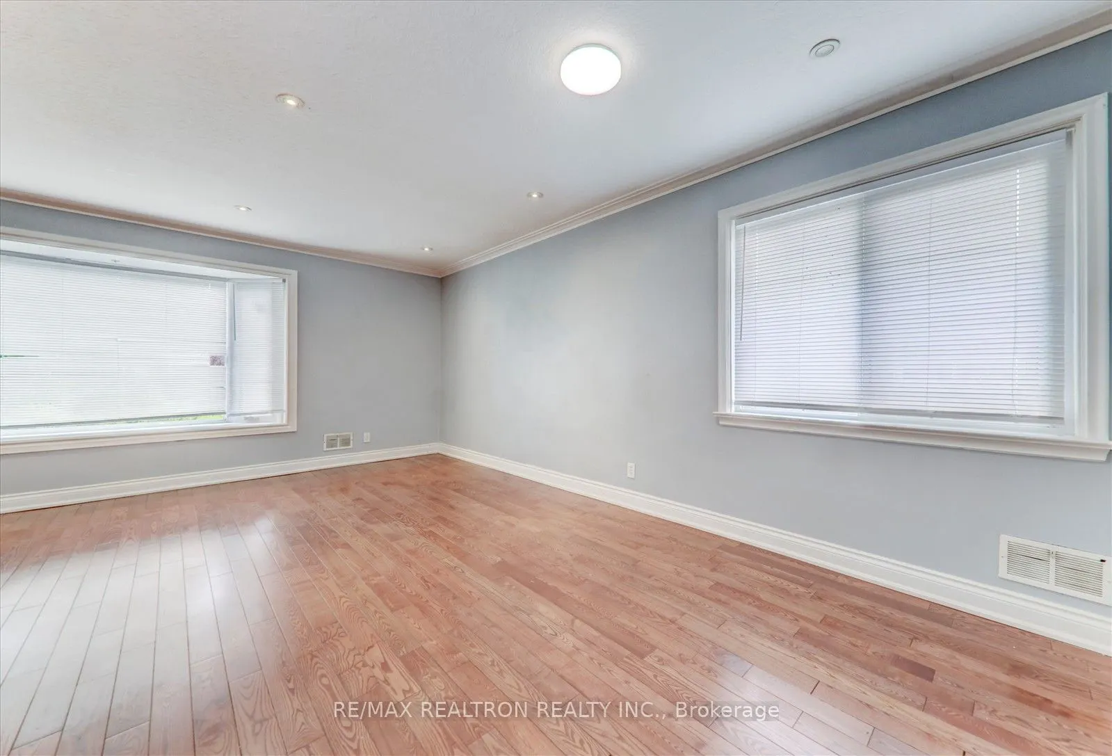 110 Ellendale Drive, #Main