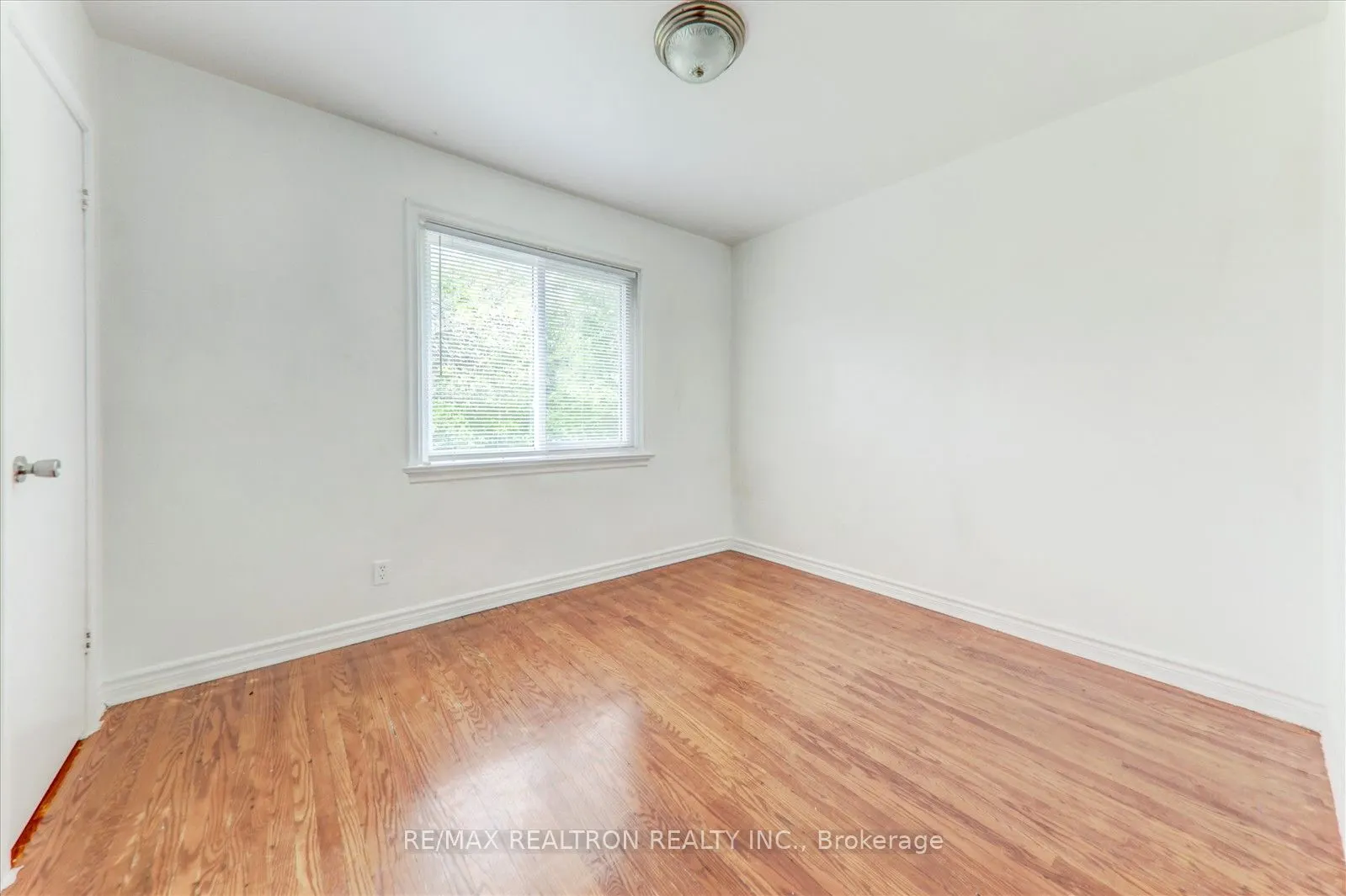 110 Ellendale Drive, #Main