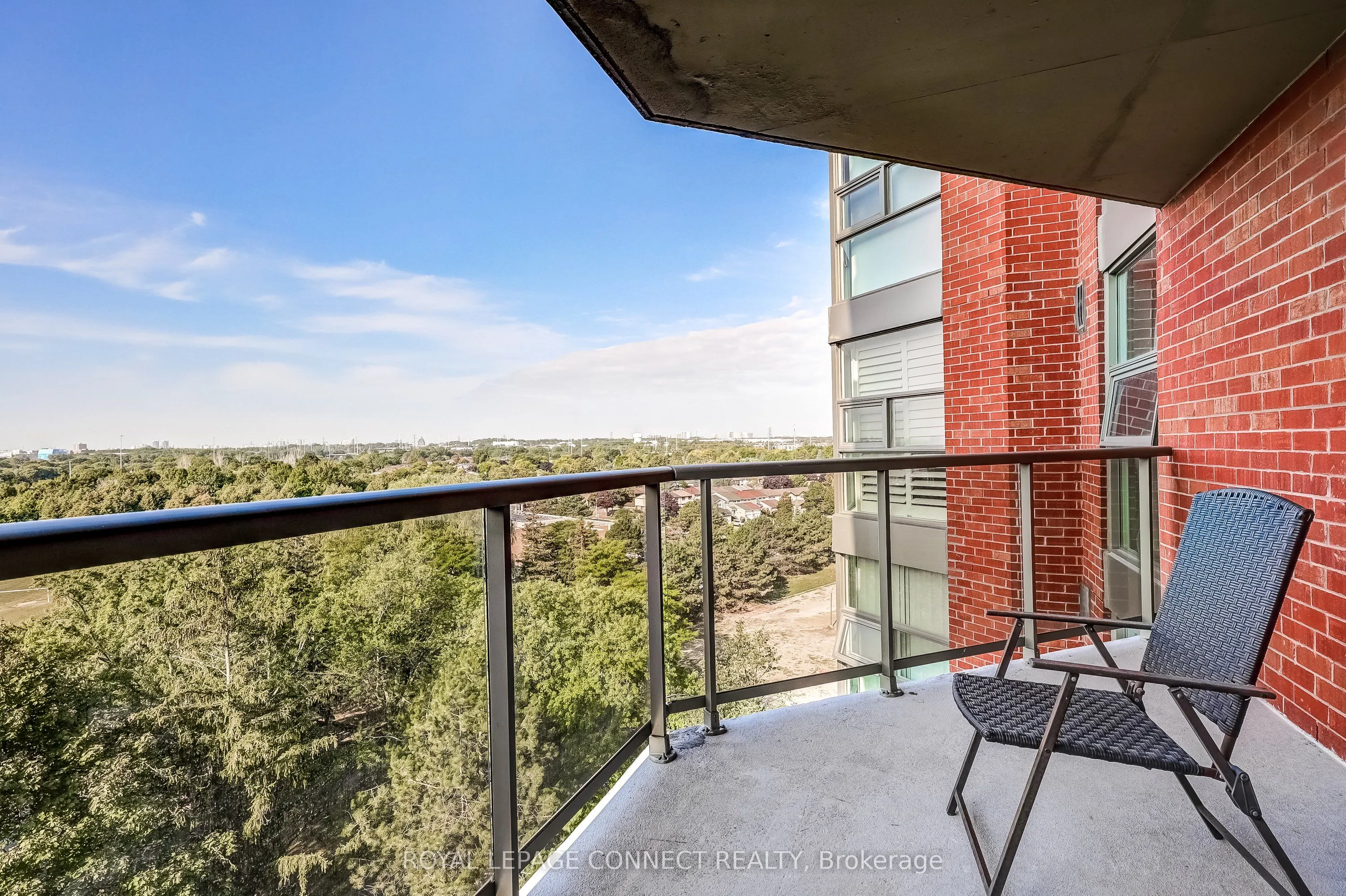 10 Dean Park Road, #903