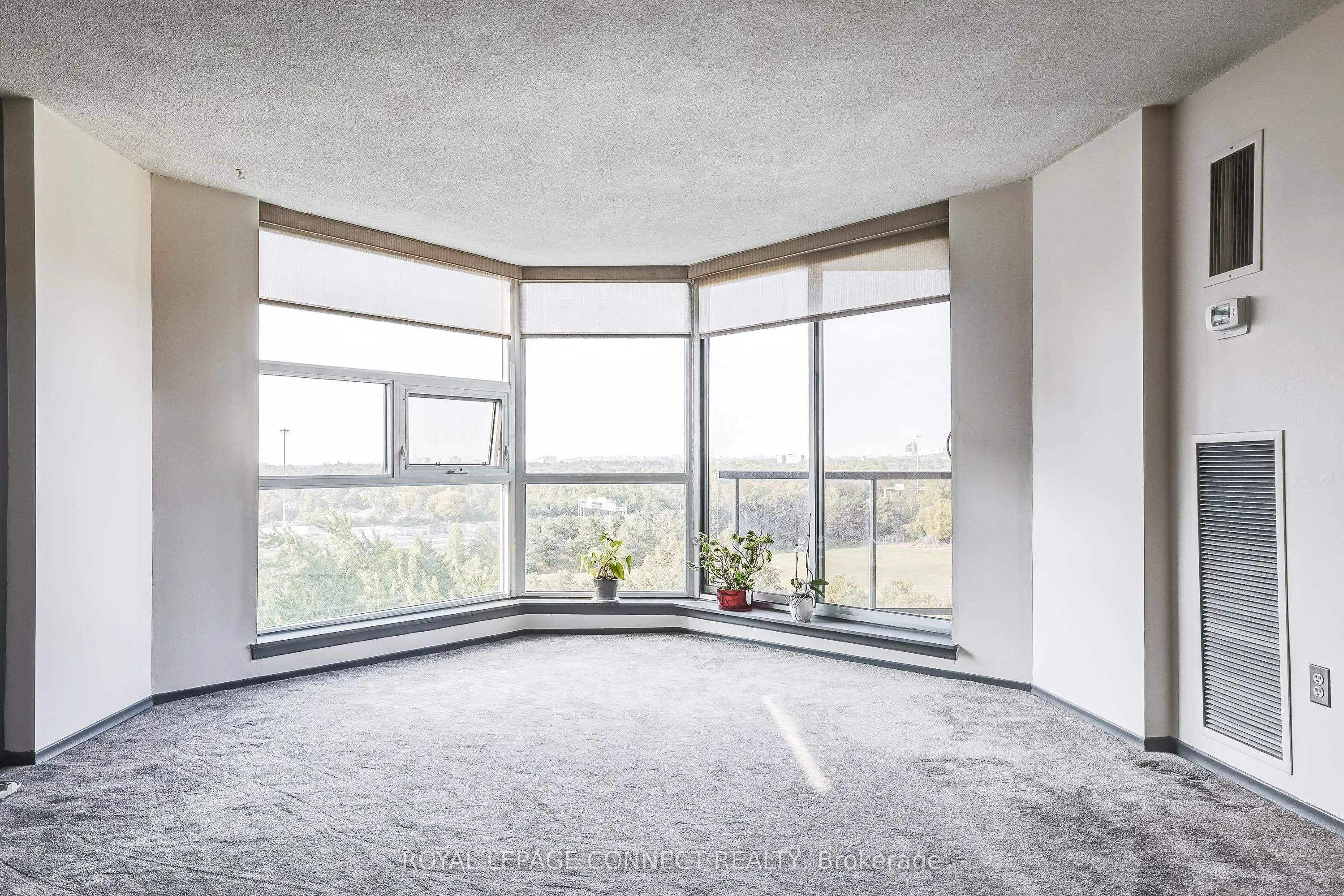 10 Dean Park Road, #903