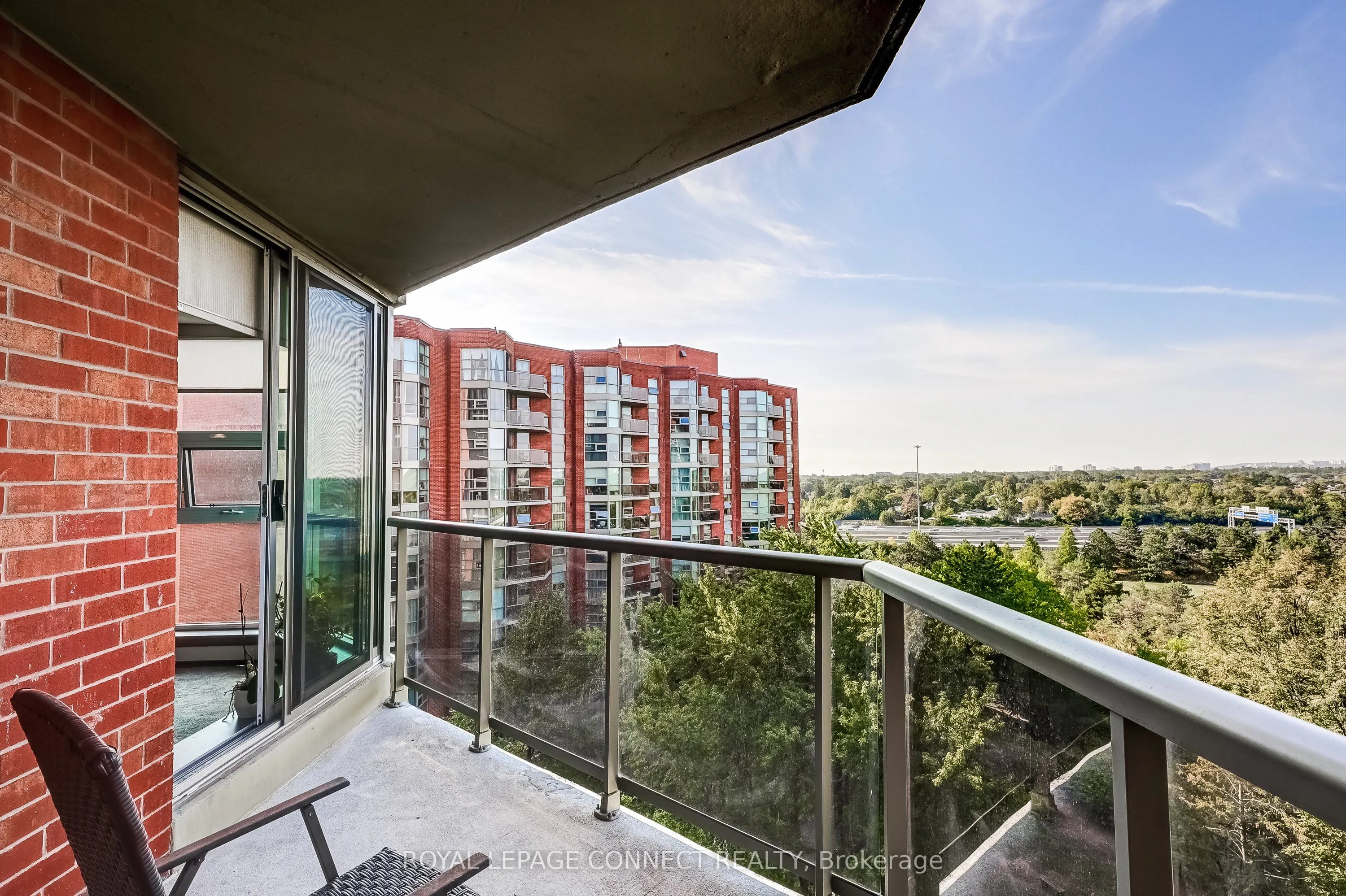 10 Dean Park Road, #903