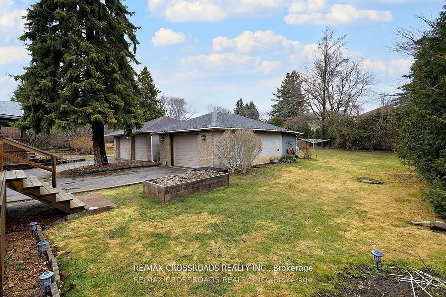 23 Cedarview Drive