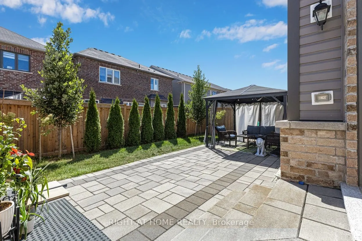 17 kilmarnock Crescent