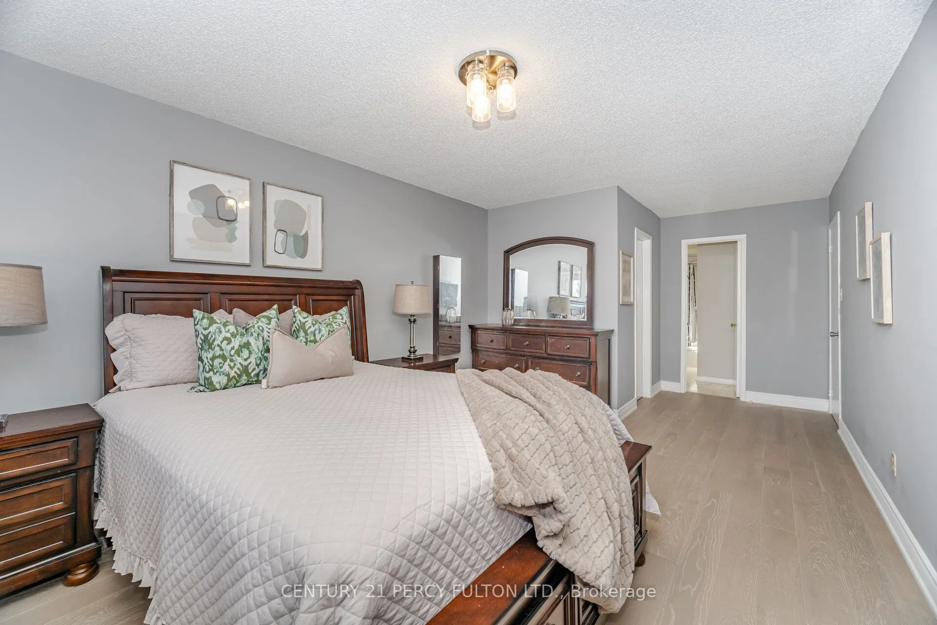 14 Keeble Crescent
