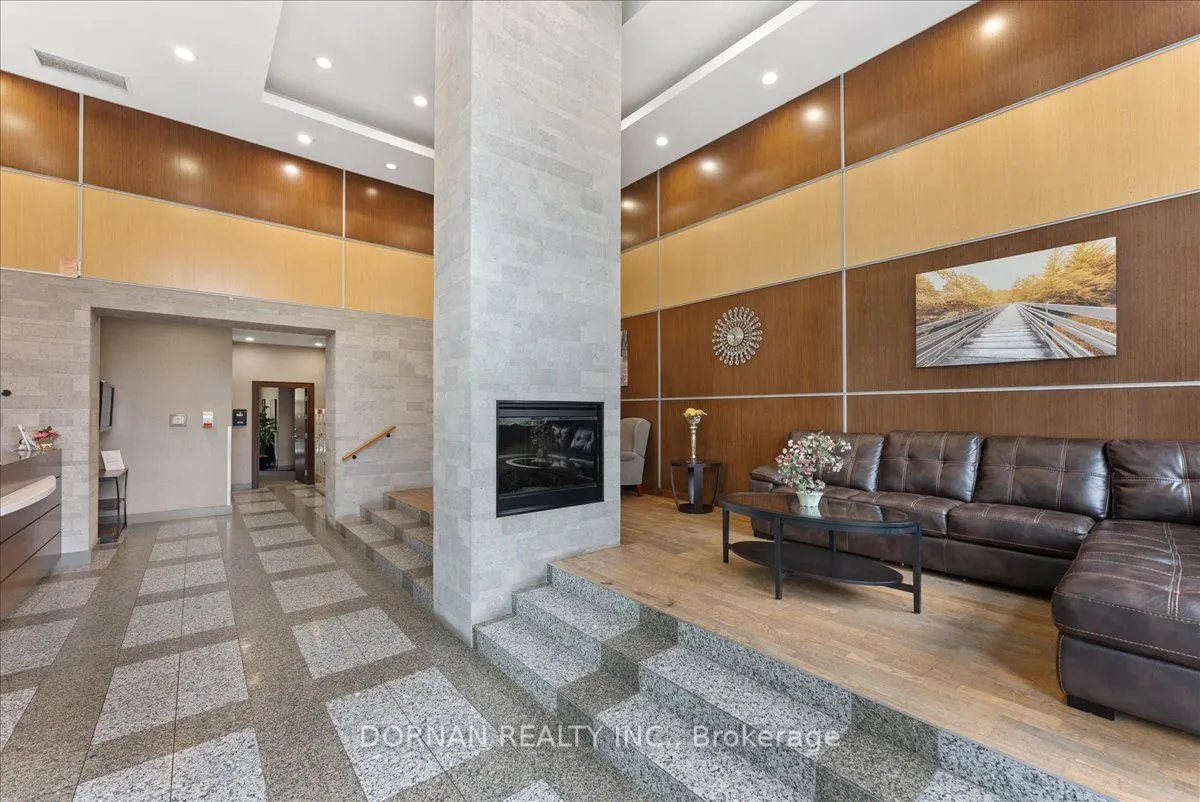 88 Grangeway Avenue, #305