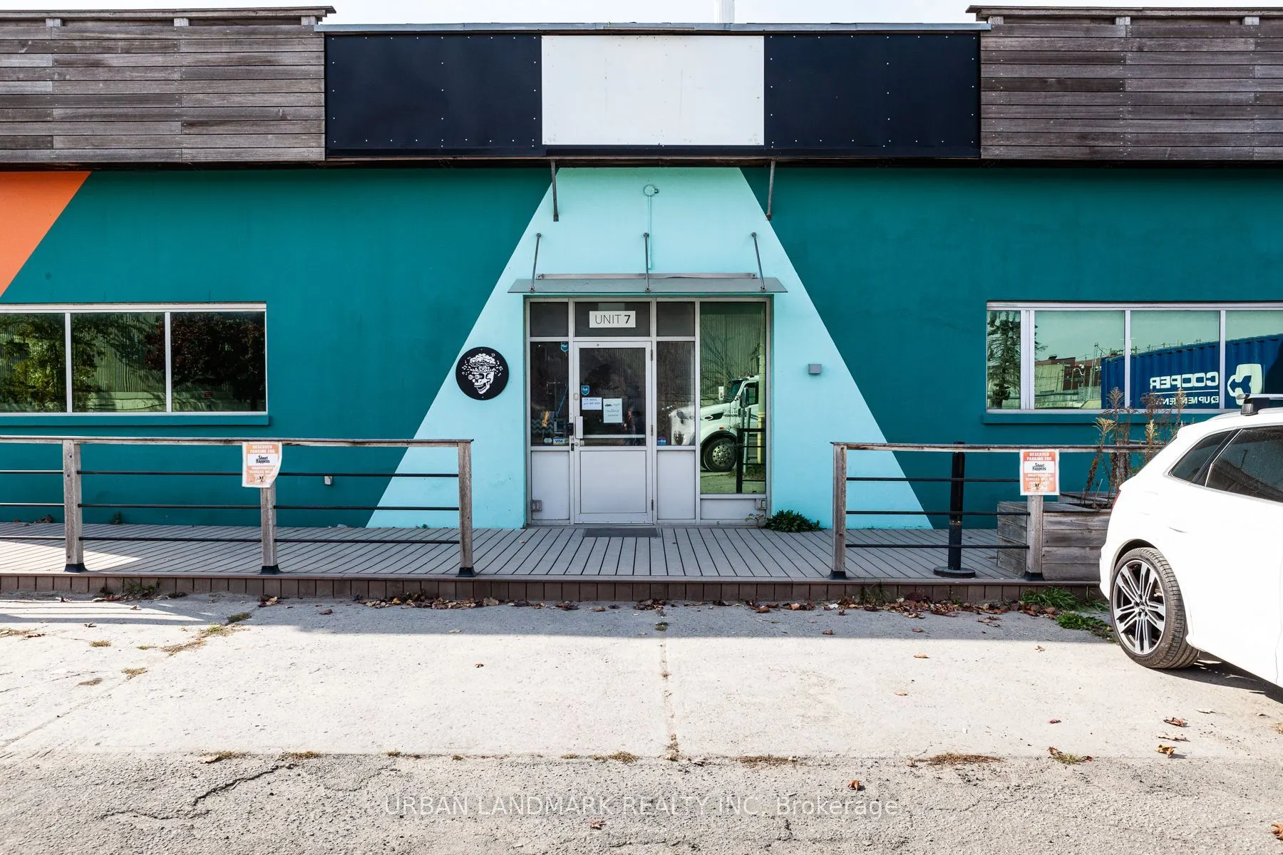 4 Carlaw Avenue, #7