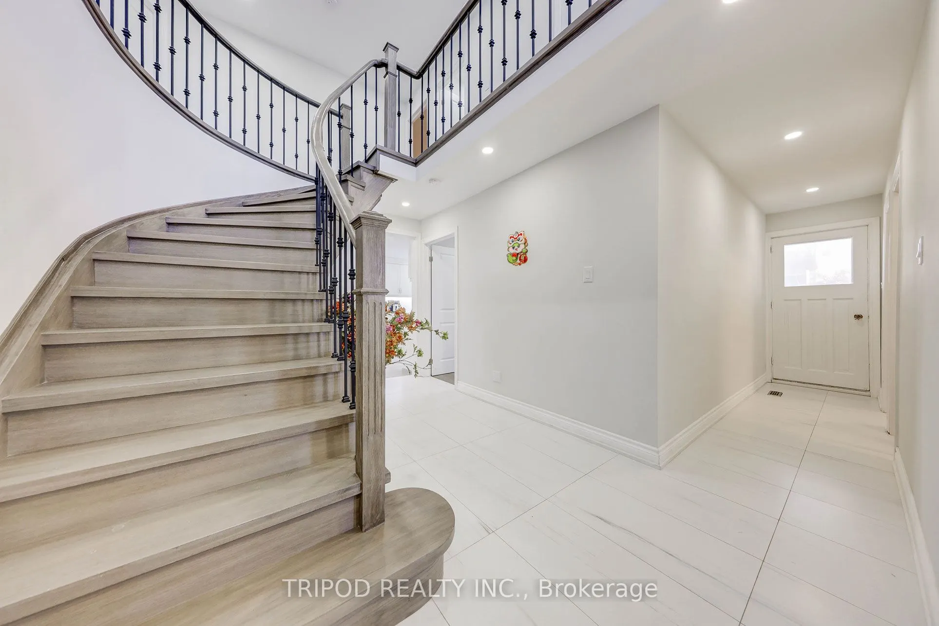 52 Triangle Villas Drive