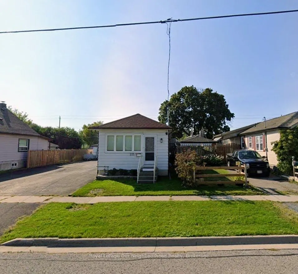 225 Fourth Avenue, #Lower