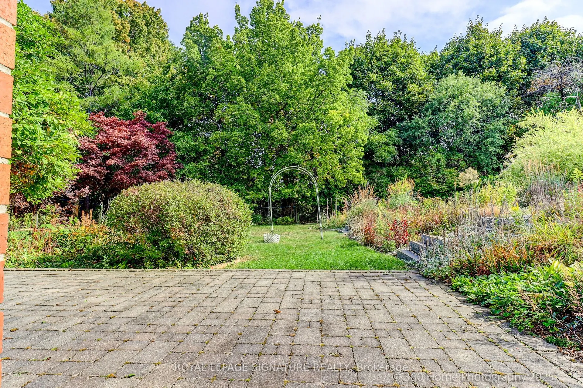89 Portico Drive