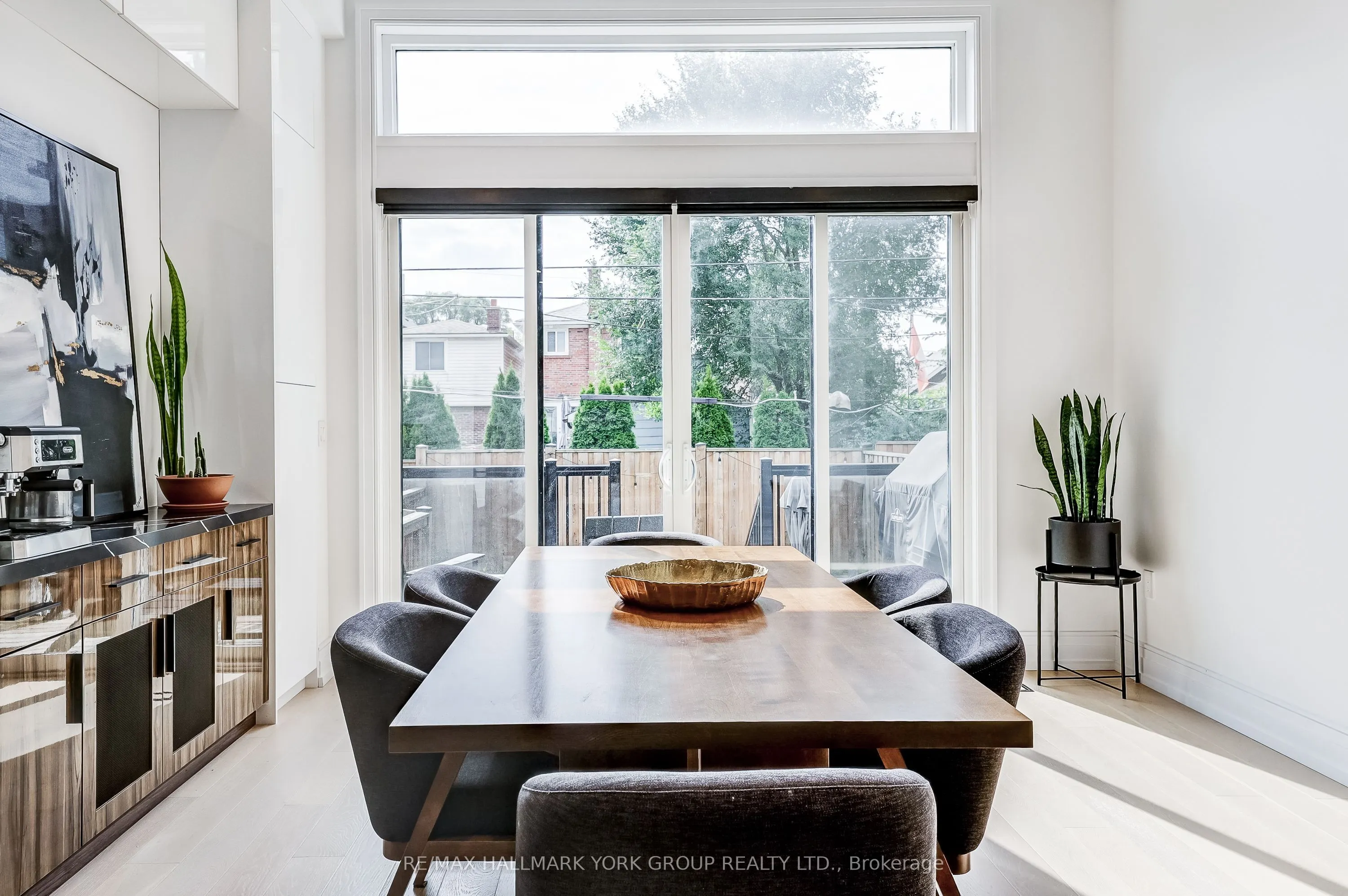 109A Holborne Avenue