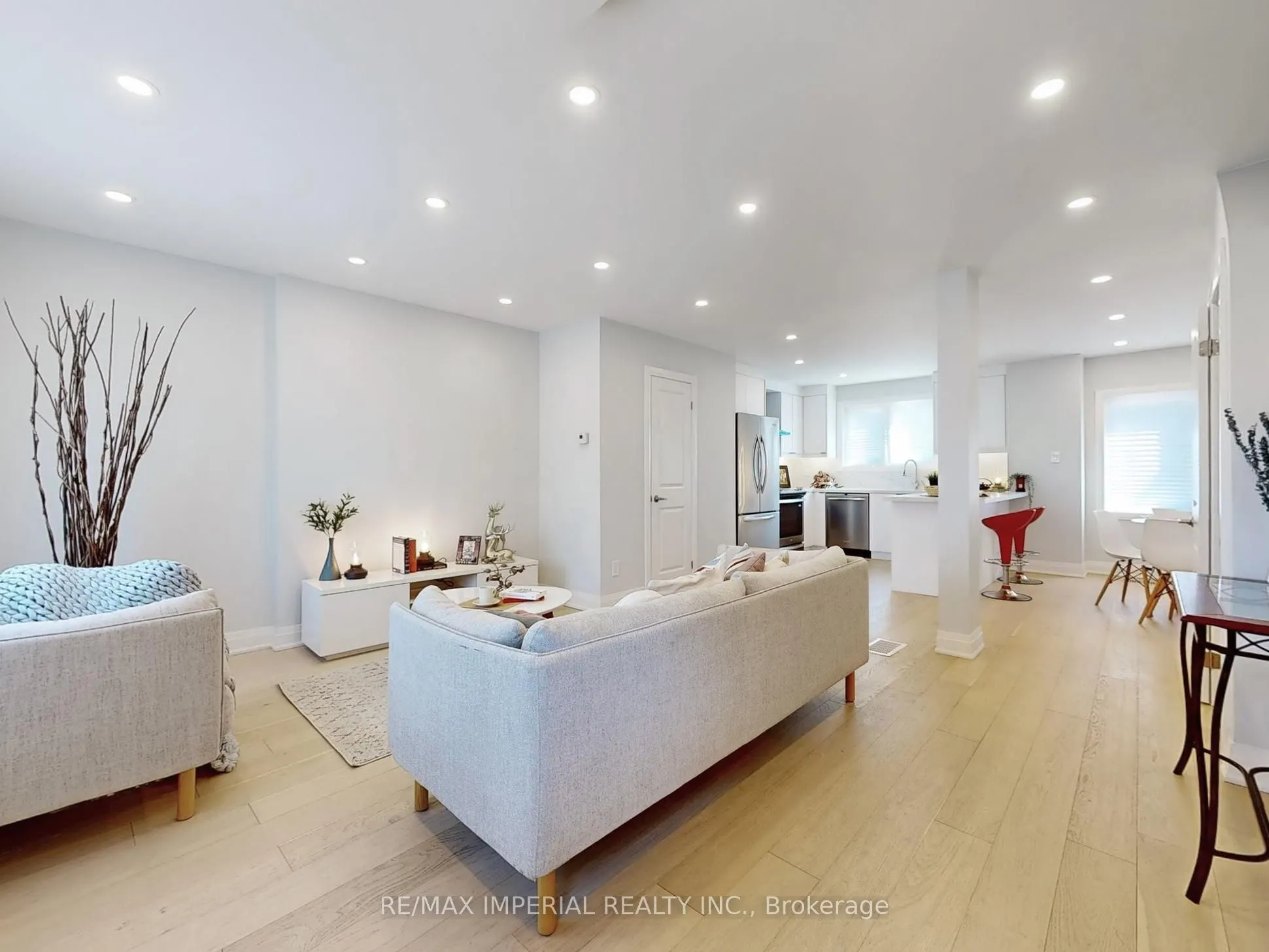 9 Lesmount Avenue
