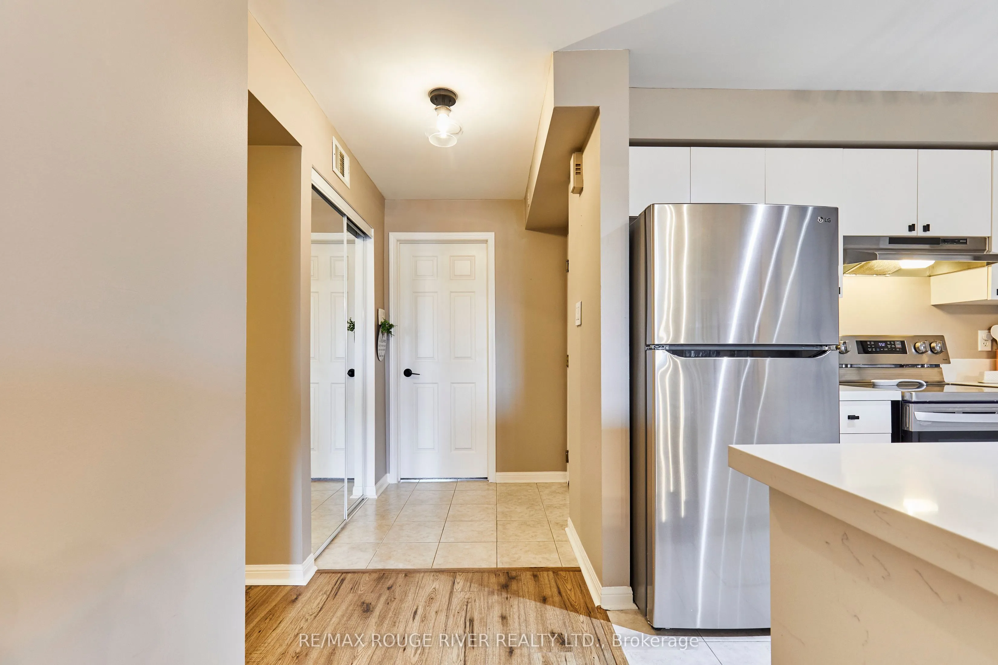 72 Petra Way, #2